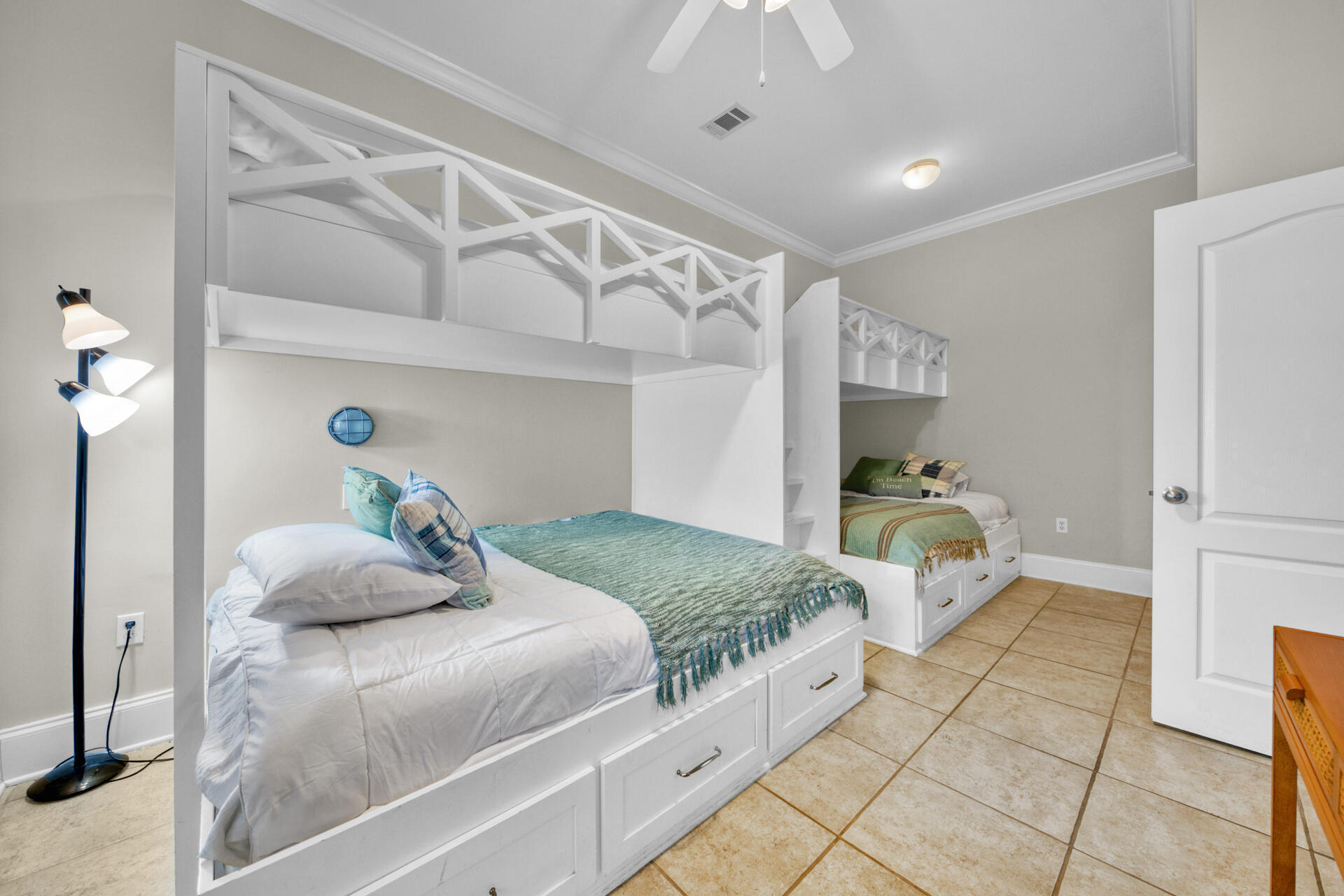 SANDCASTLES BY THE SEA S/D - Residential
