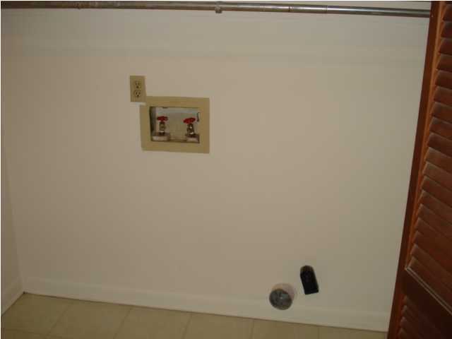 CREEKSIDE - Residential Lease