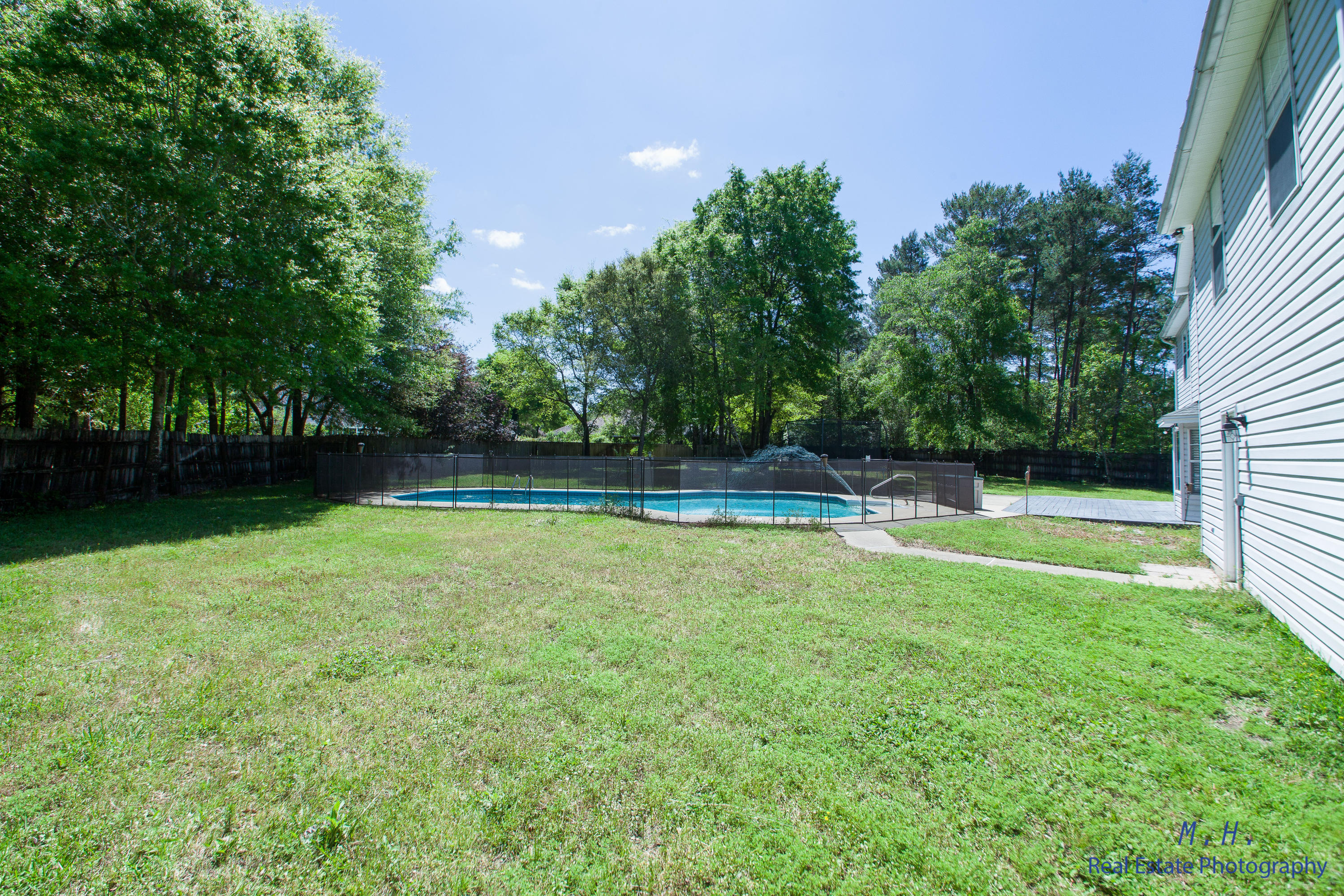 ROCKY BAYOU COUNTRY CLUB ESTATES 08A - Residential