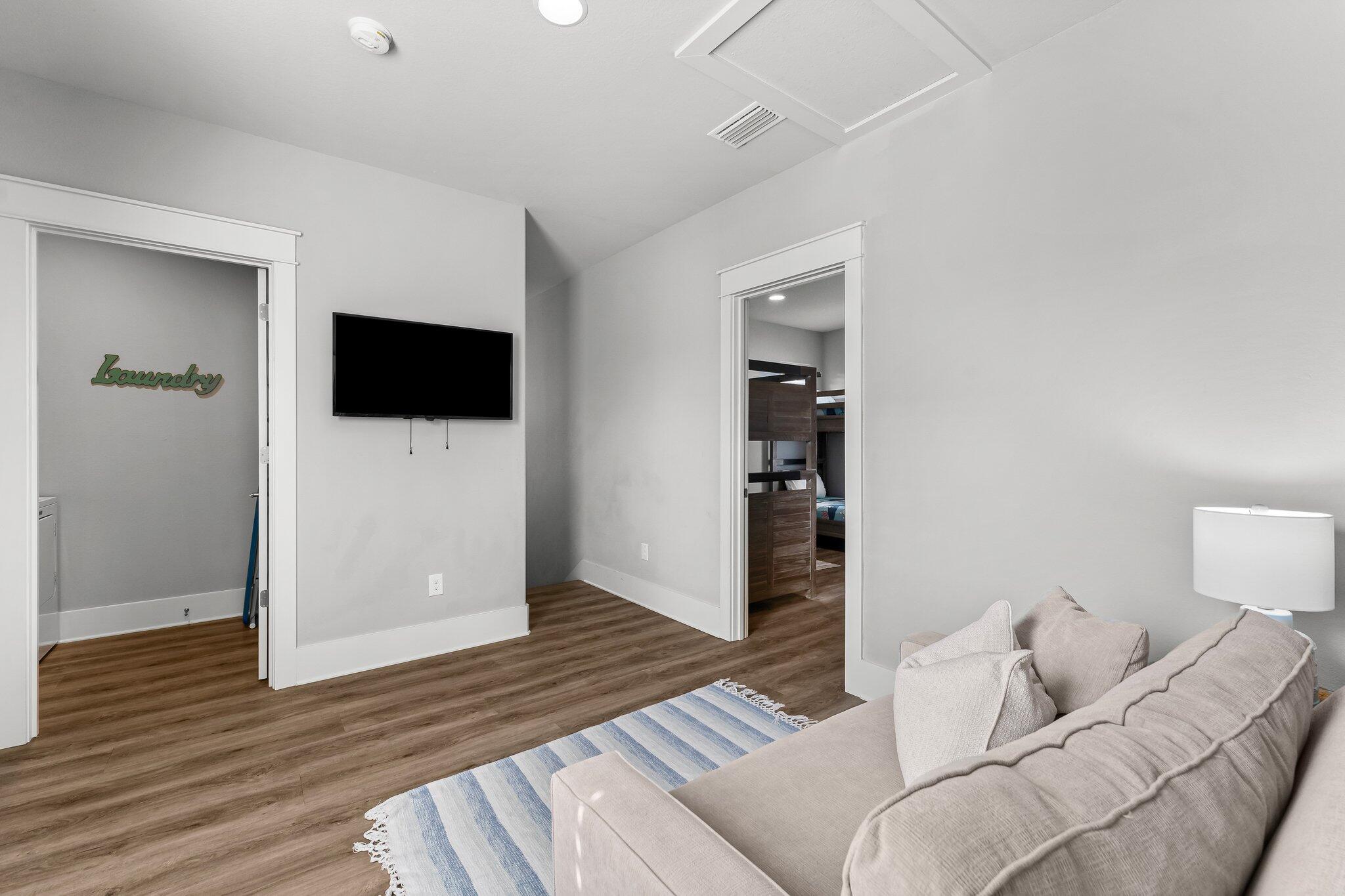 HIGHLAND PARK - Residential Lease