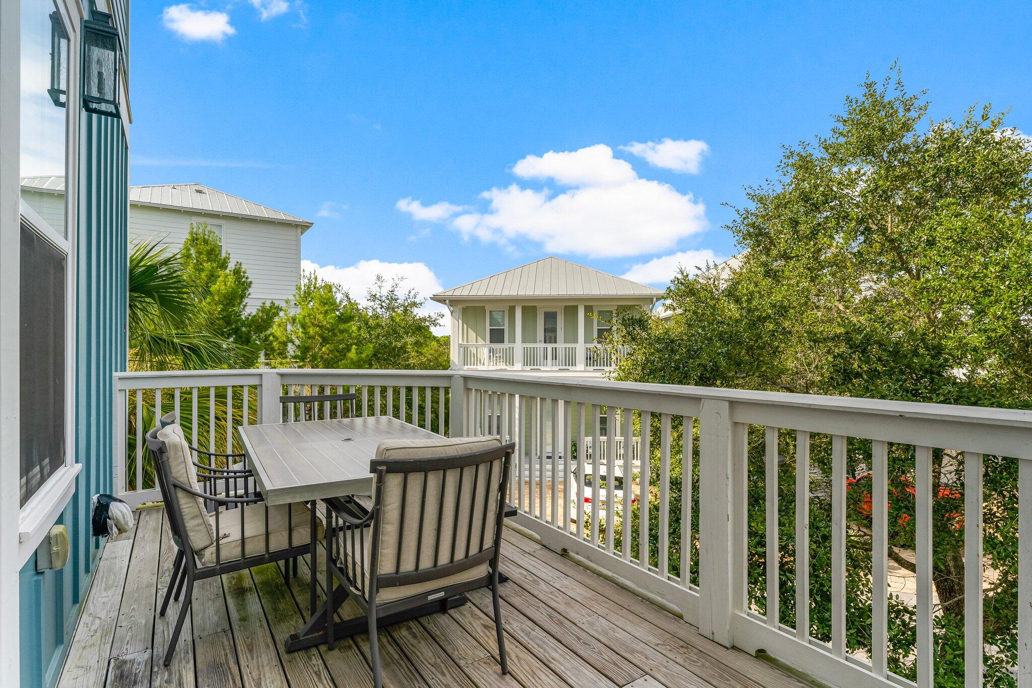HIGHLAND PARK - Residential Lease