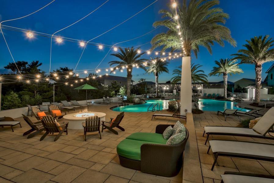 HIGHLAND PARK - Residential Lease