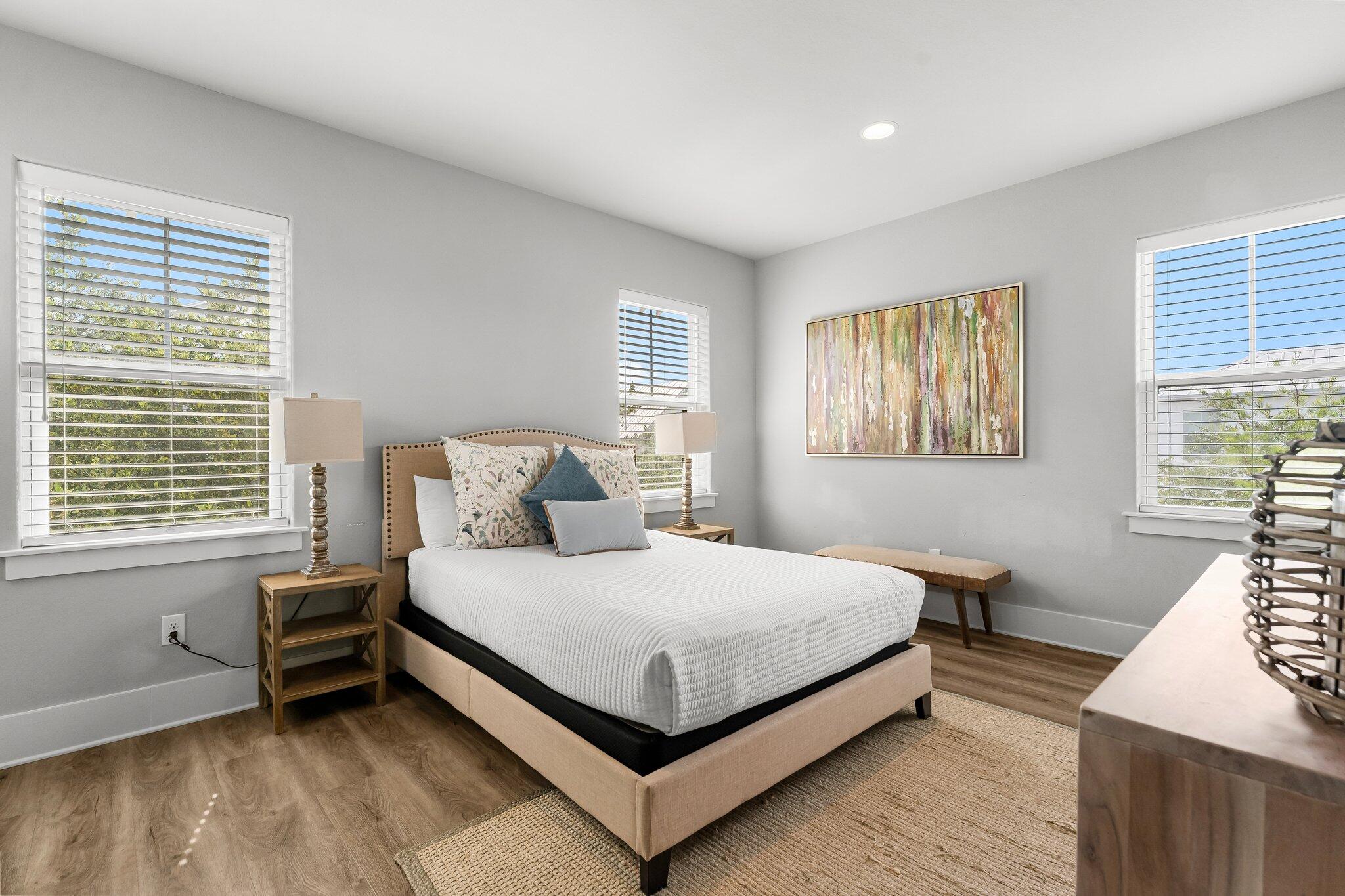 HIGHLAND PARK - Residential Lease