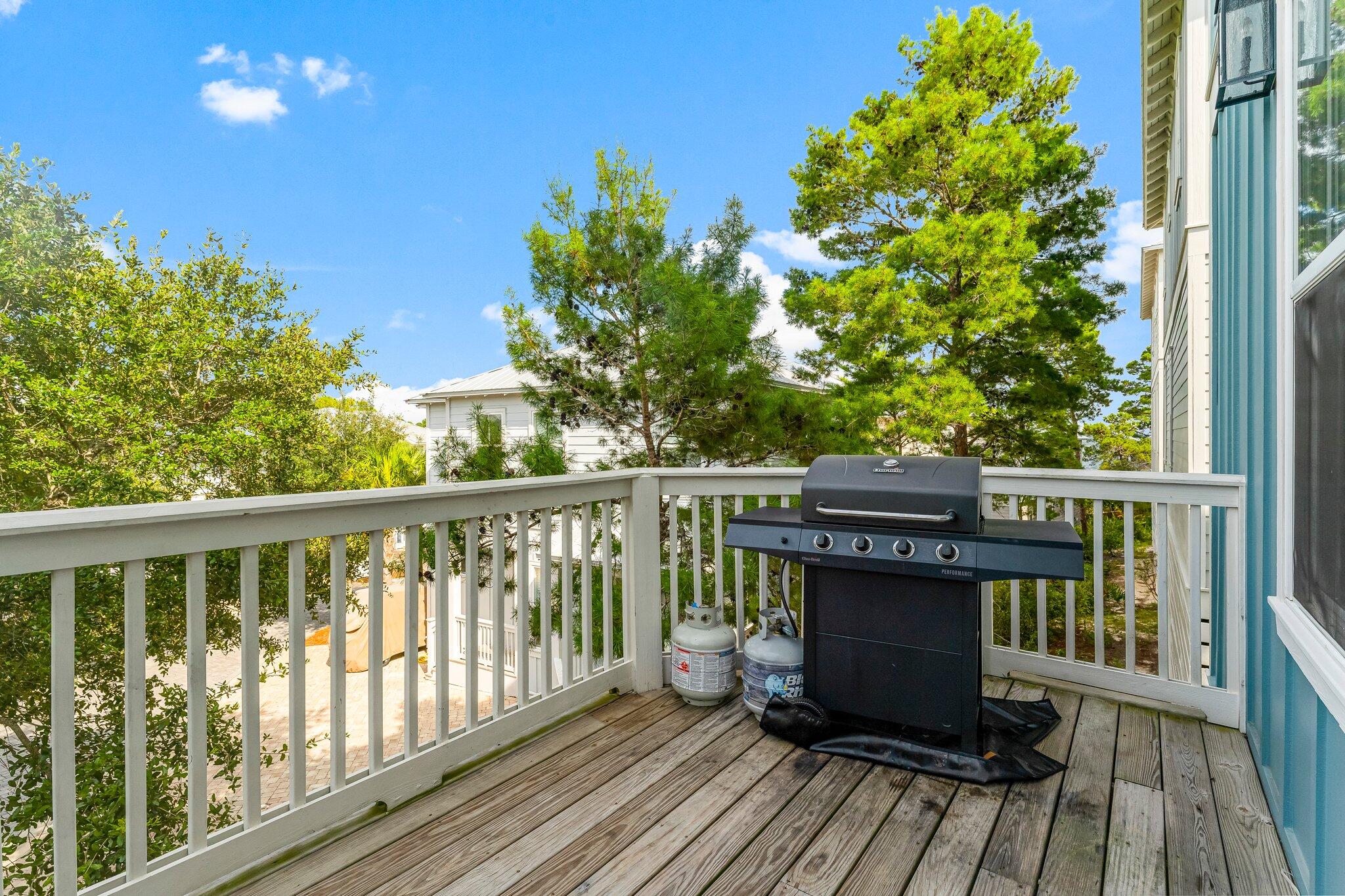 HIGHLAND PARK - Residential Lease