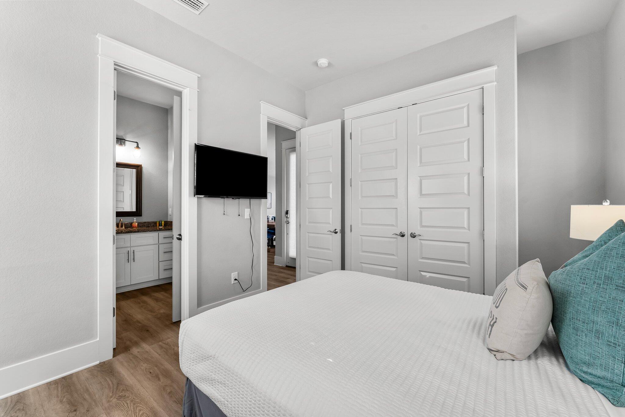 HIGHLAND PARK - Residential Lease