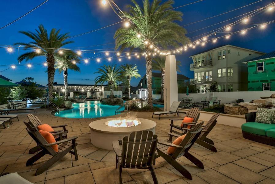 HIGHLAND PARK - Residential Lease