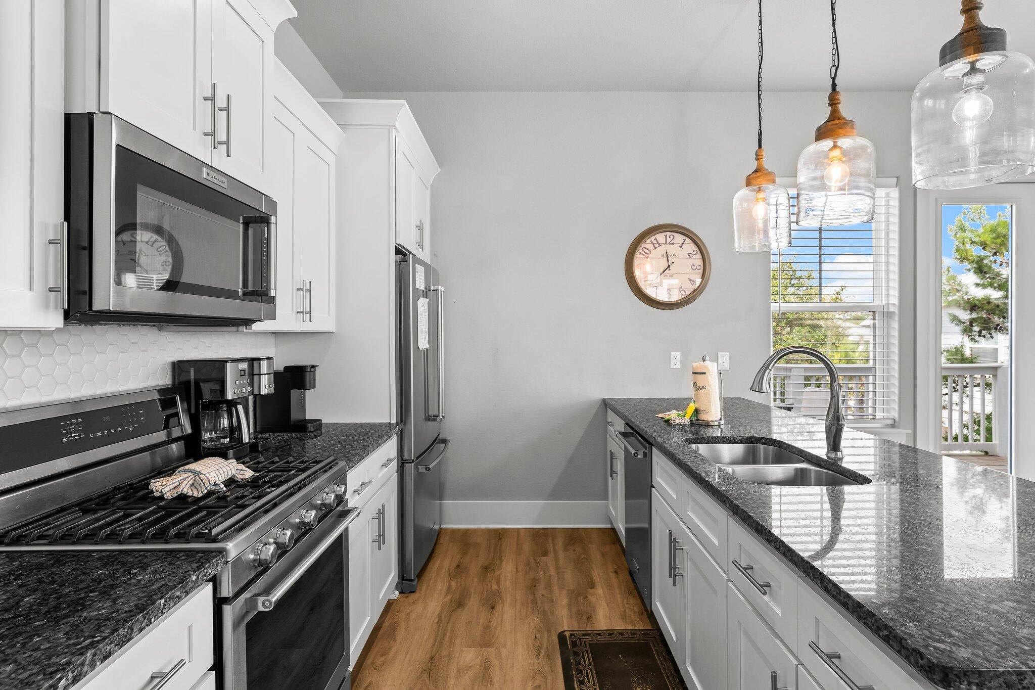 HIGHLAND PARK - Residential Lease