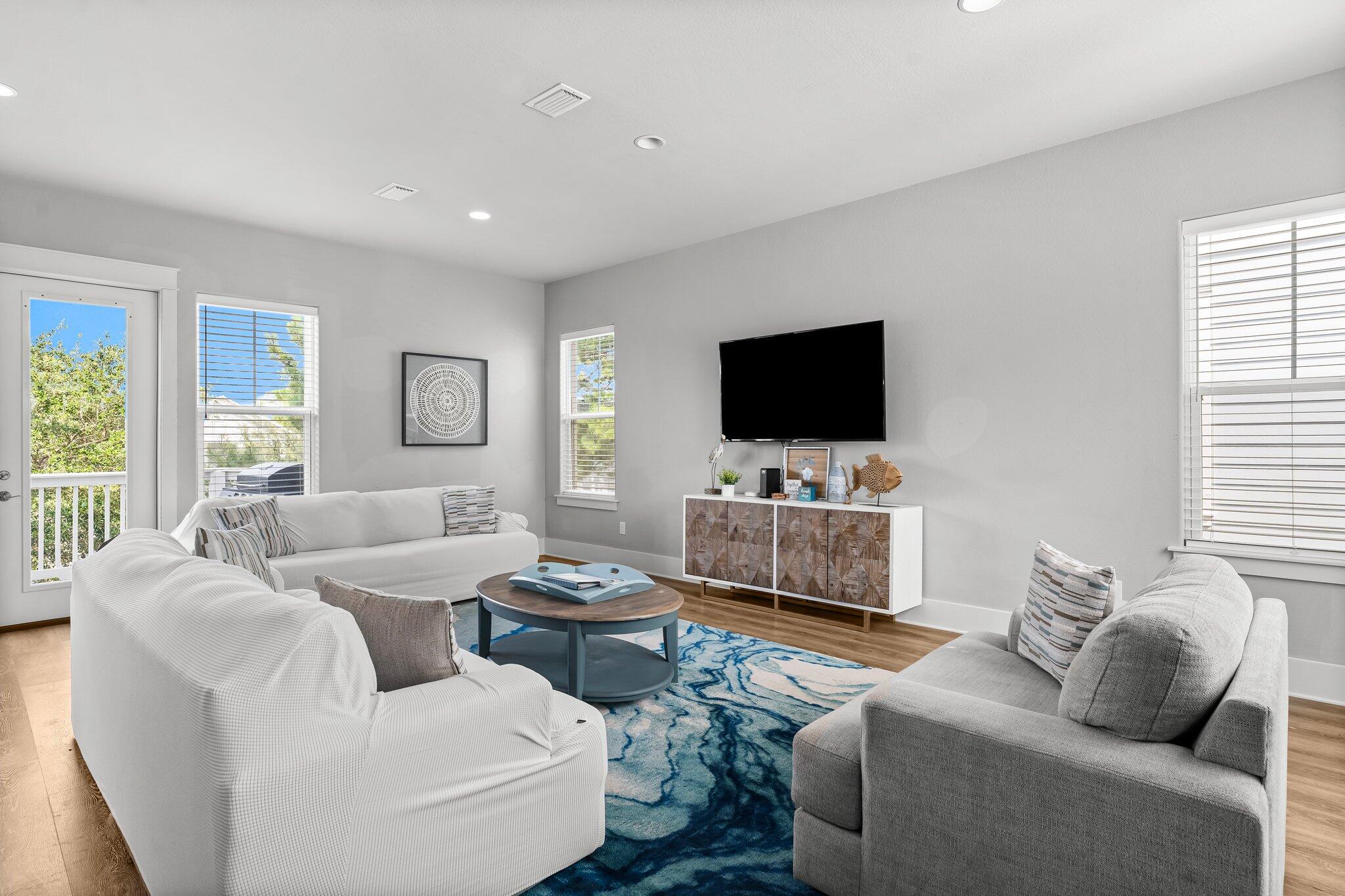HIGHLAND PARK - Residential Lease