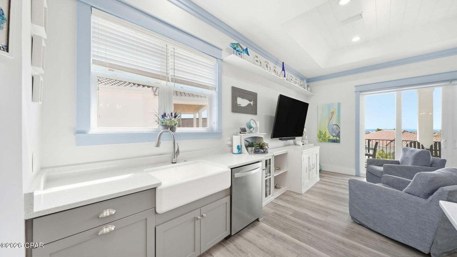 LA VALENCIA BEACH RESORT - Residential