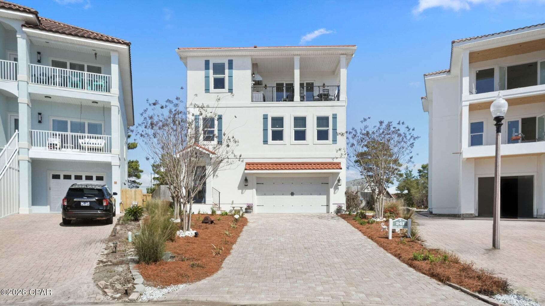 LA VALENCIA BEACH RESORT - Residential