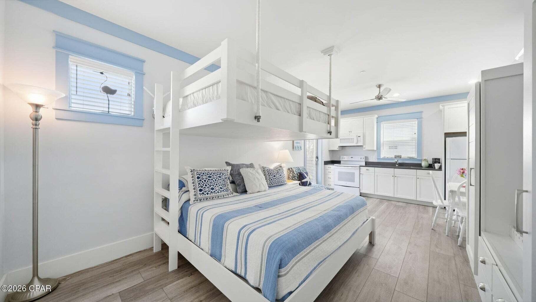 LA VALENCIA BEACH RESORT - Residential