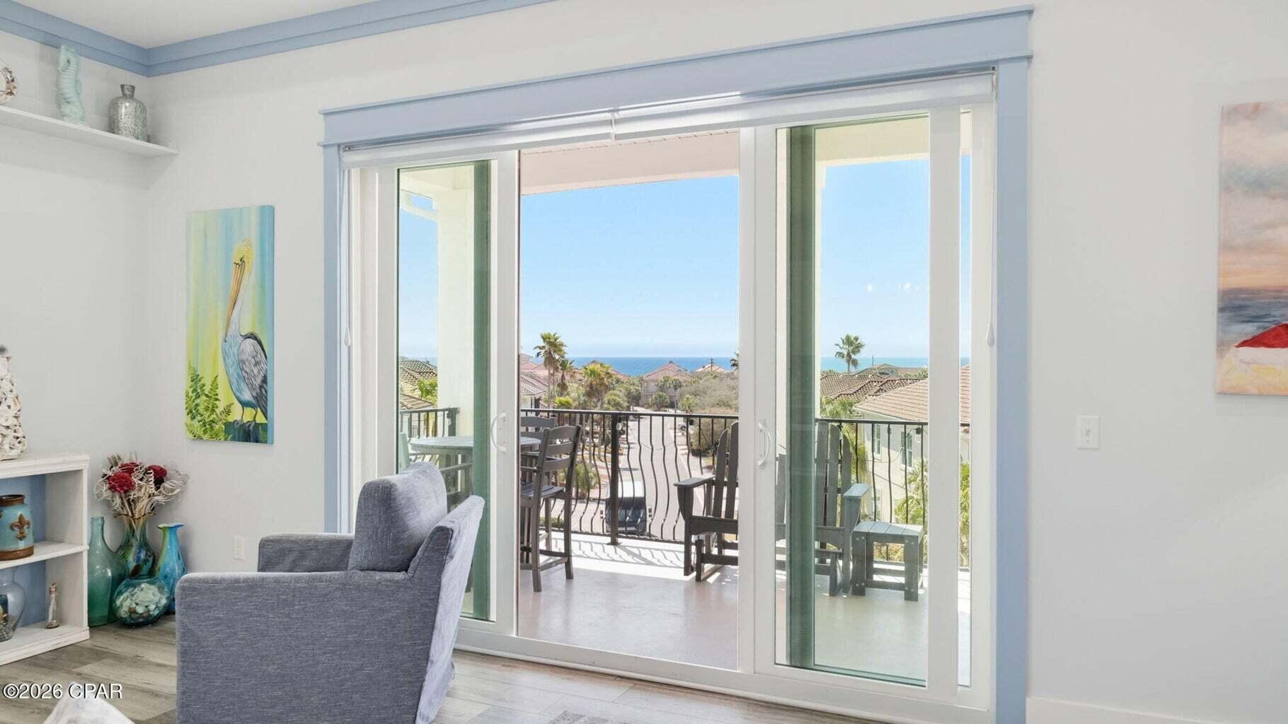 LA VALENCIA BEACH RESORT - Residential