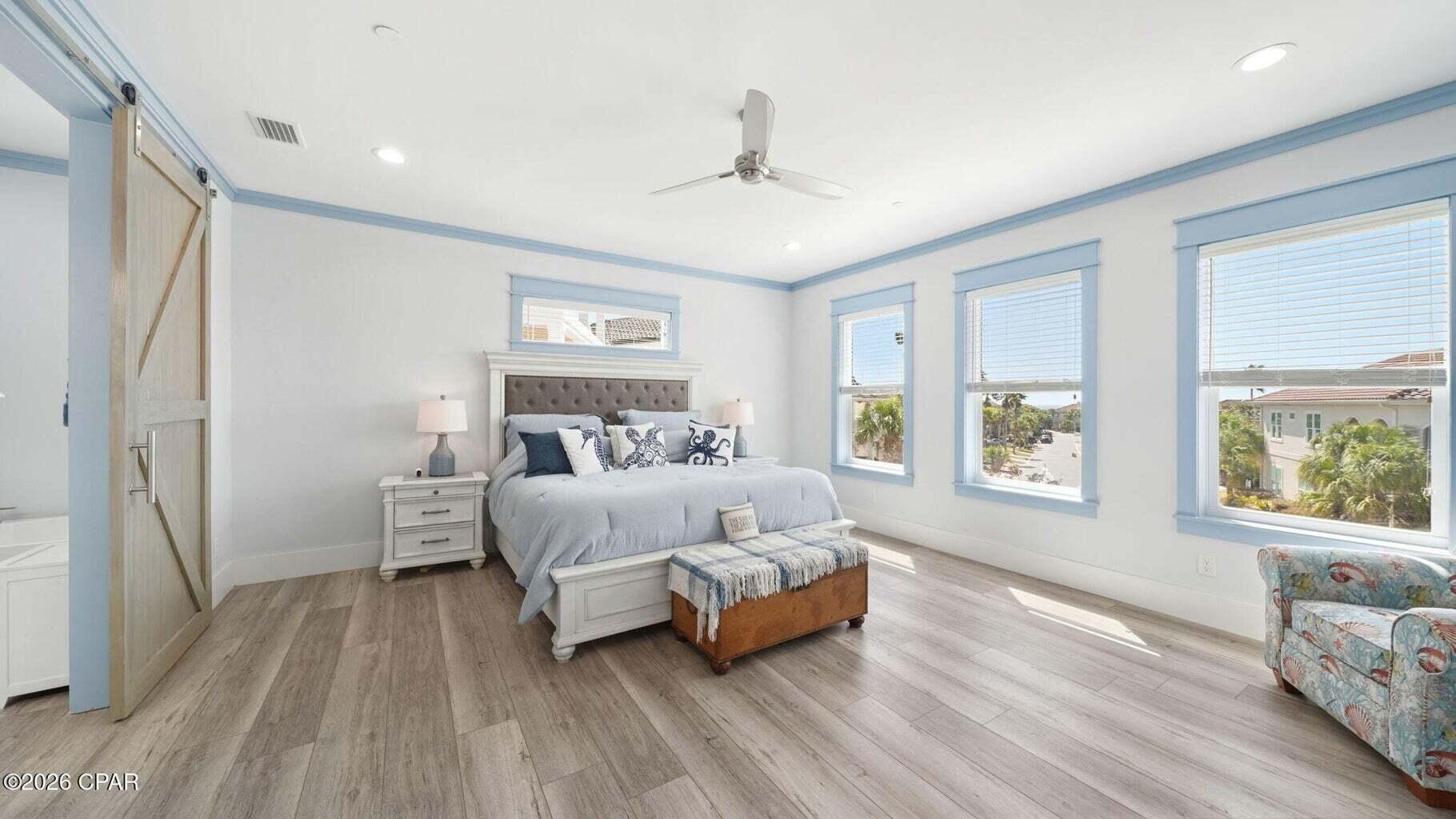 LA VALENCIA BEACH RESORT - Residential