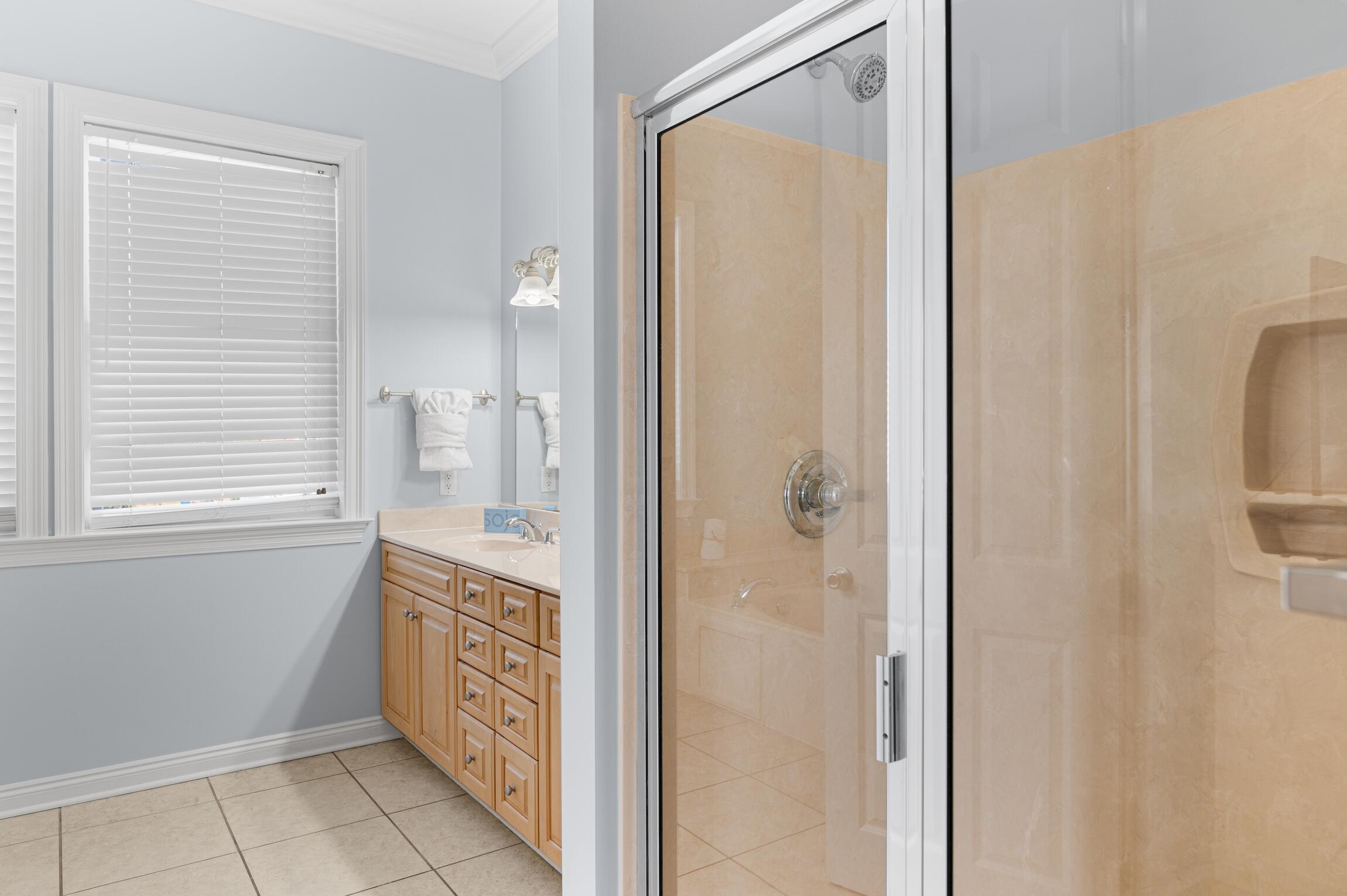 LA VALENCIA BEACH RESORT - Residential