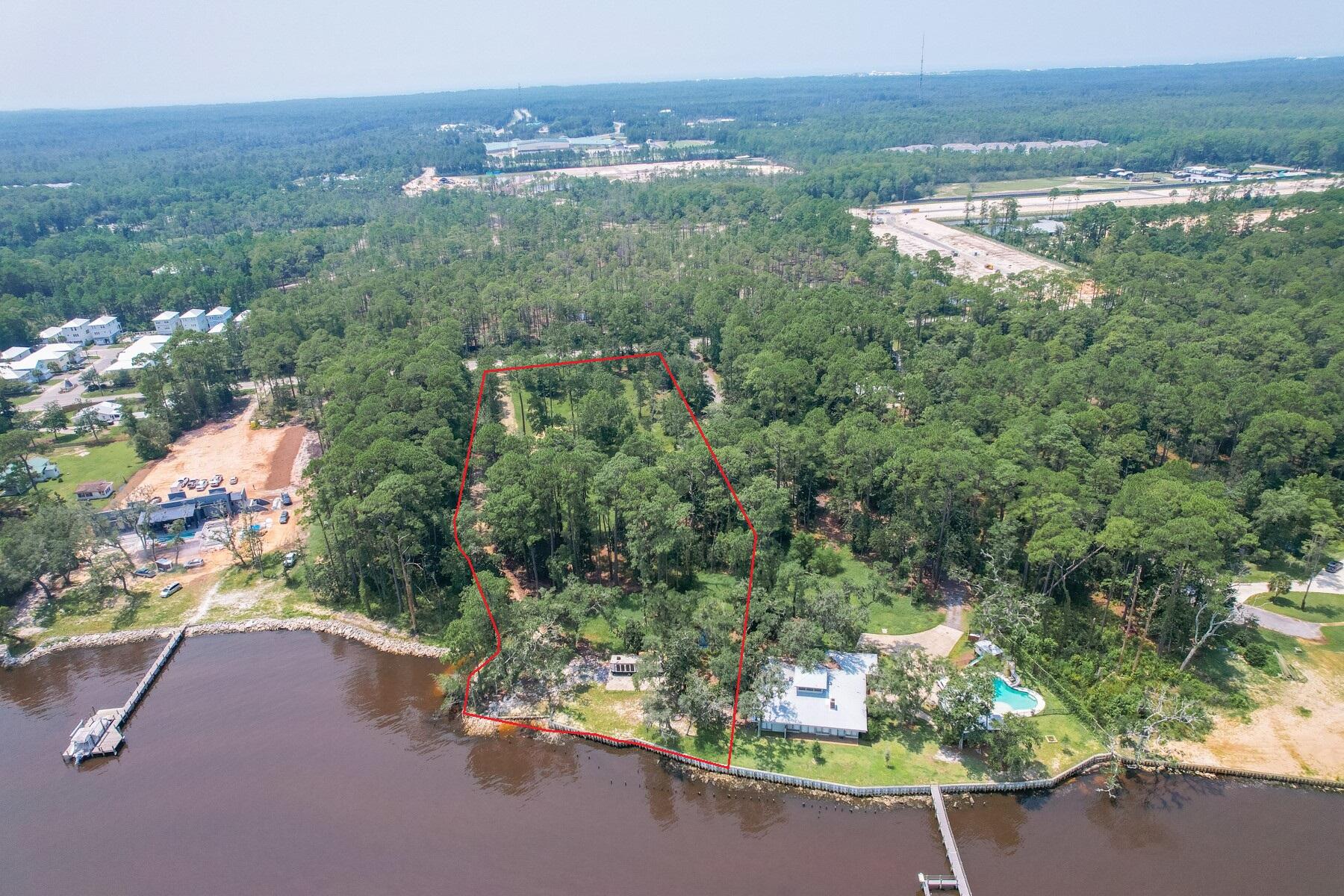 NO RECORDED SUBDIVISION - Land
