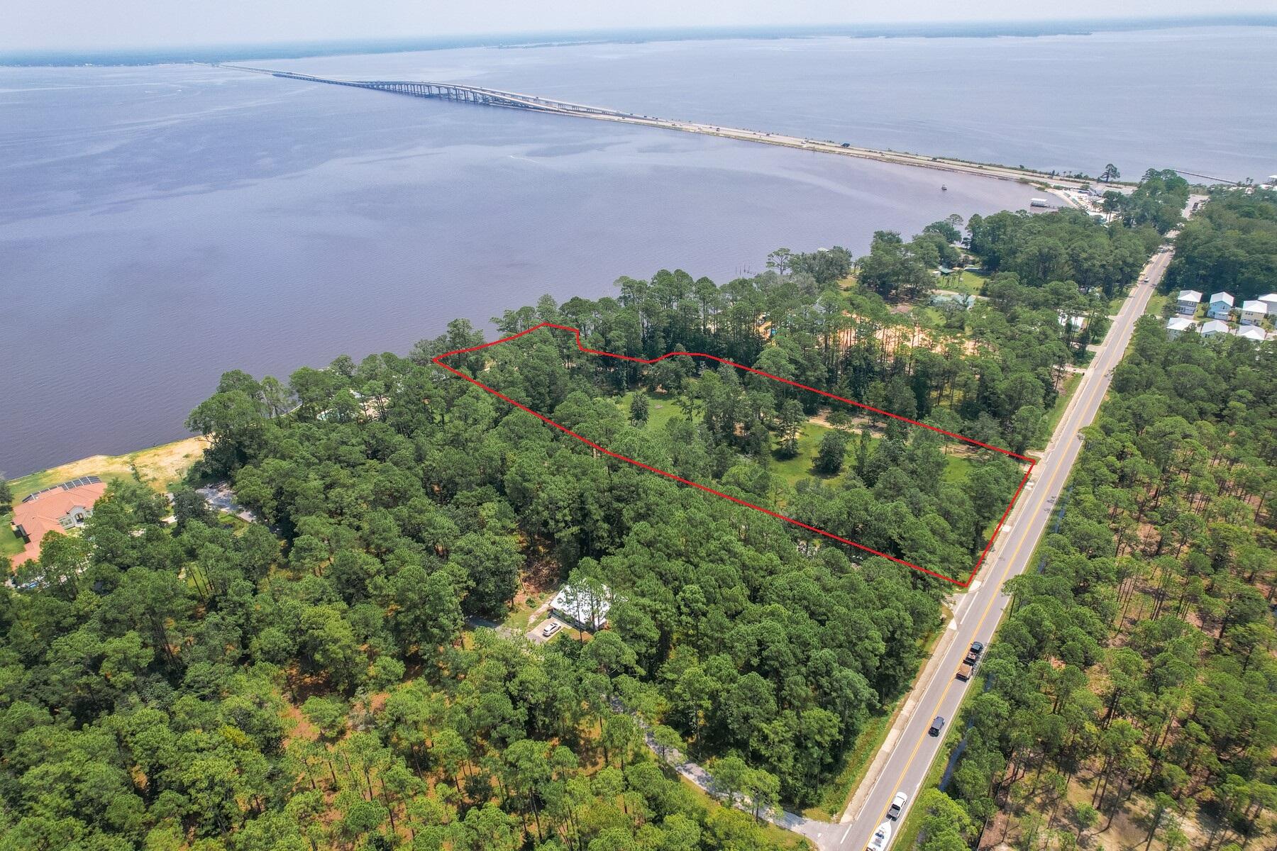 NO RECORDED SUBDIVISION - Land