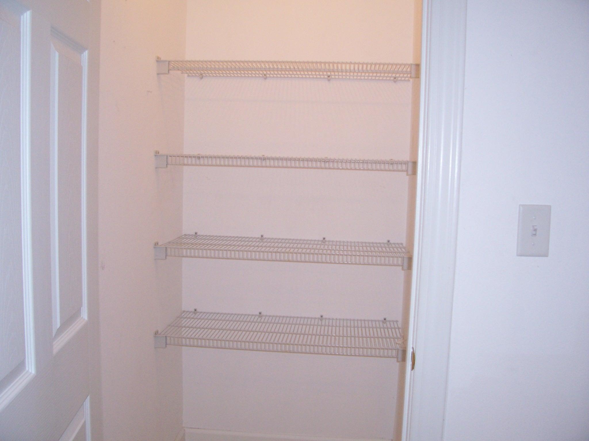 BULLOCK ESTATES - Residential Lease