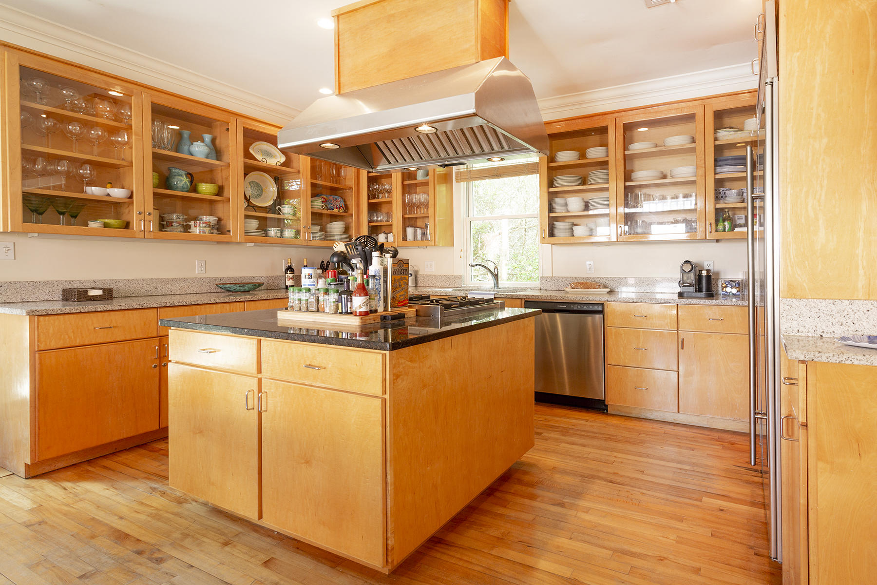 SEAGROVE 1ST ADDN - Residential