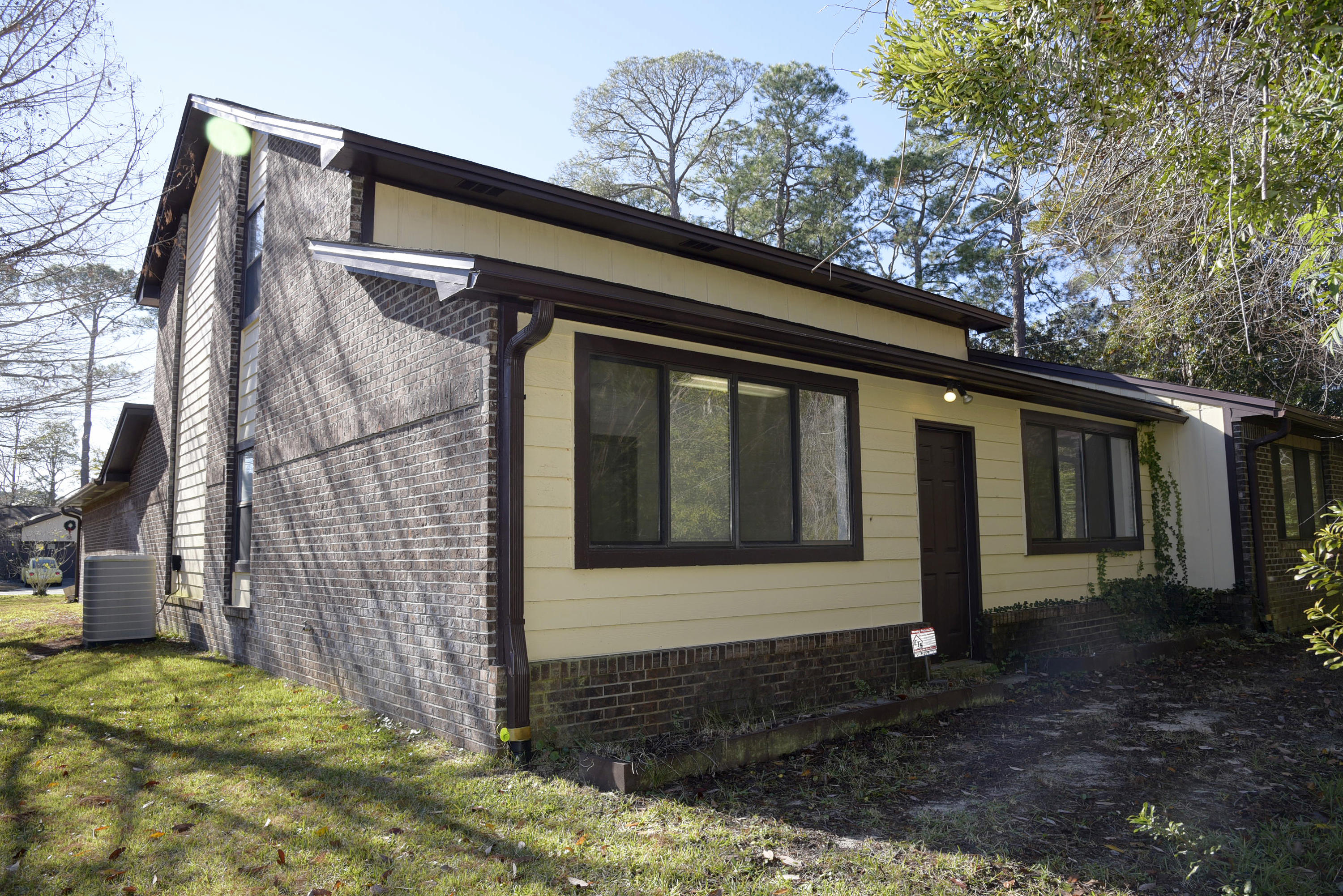 HIDDEN COVE T/H - Residential Lease