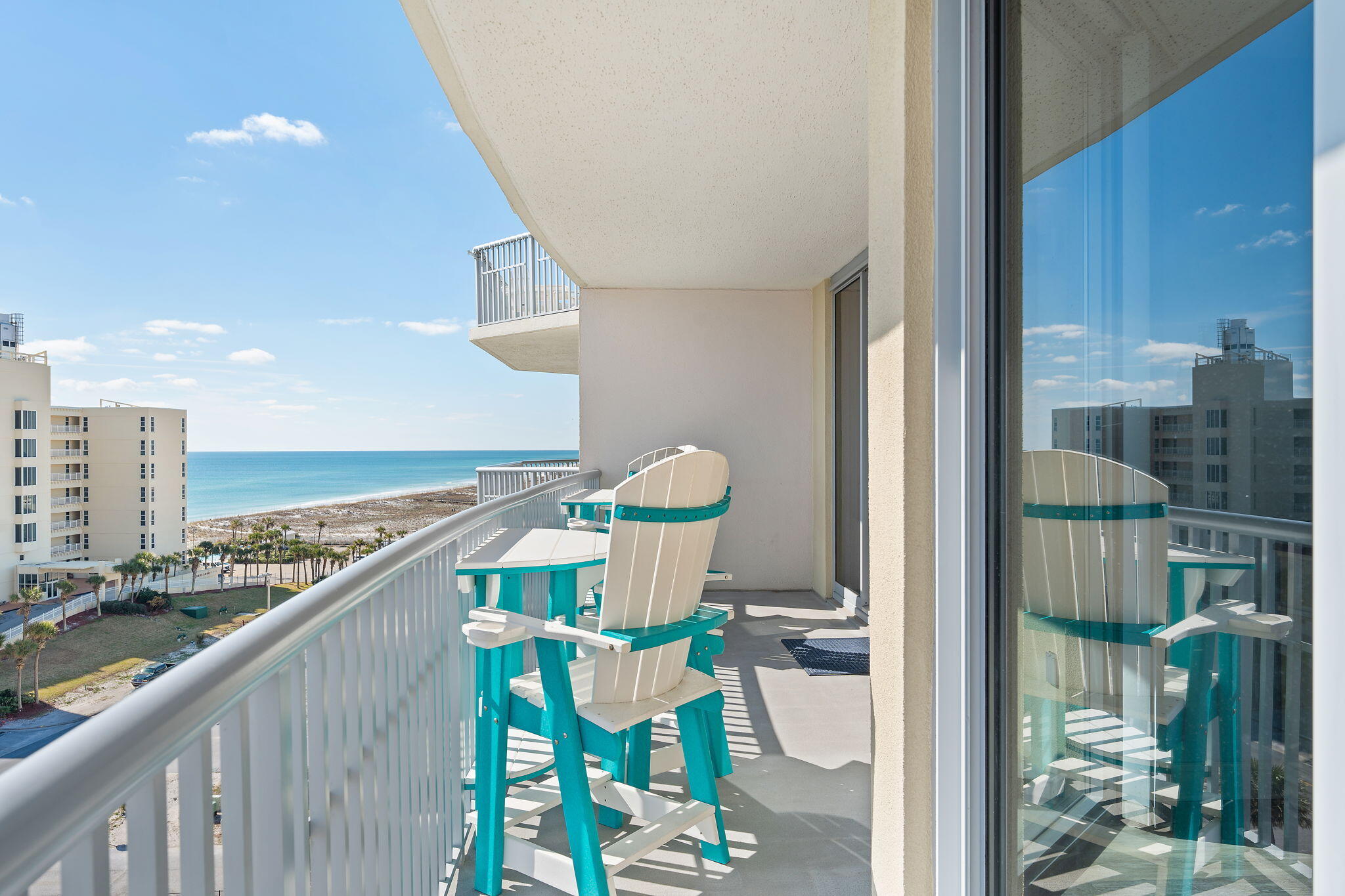 Emerald Dolphin - Residential