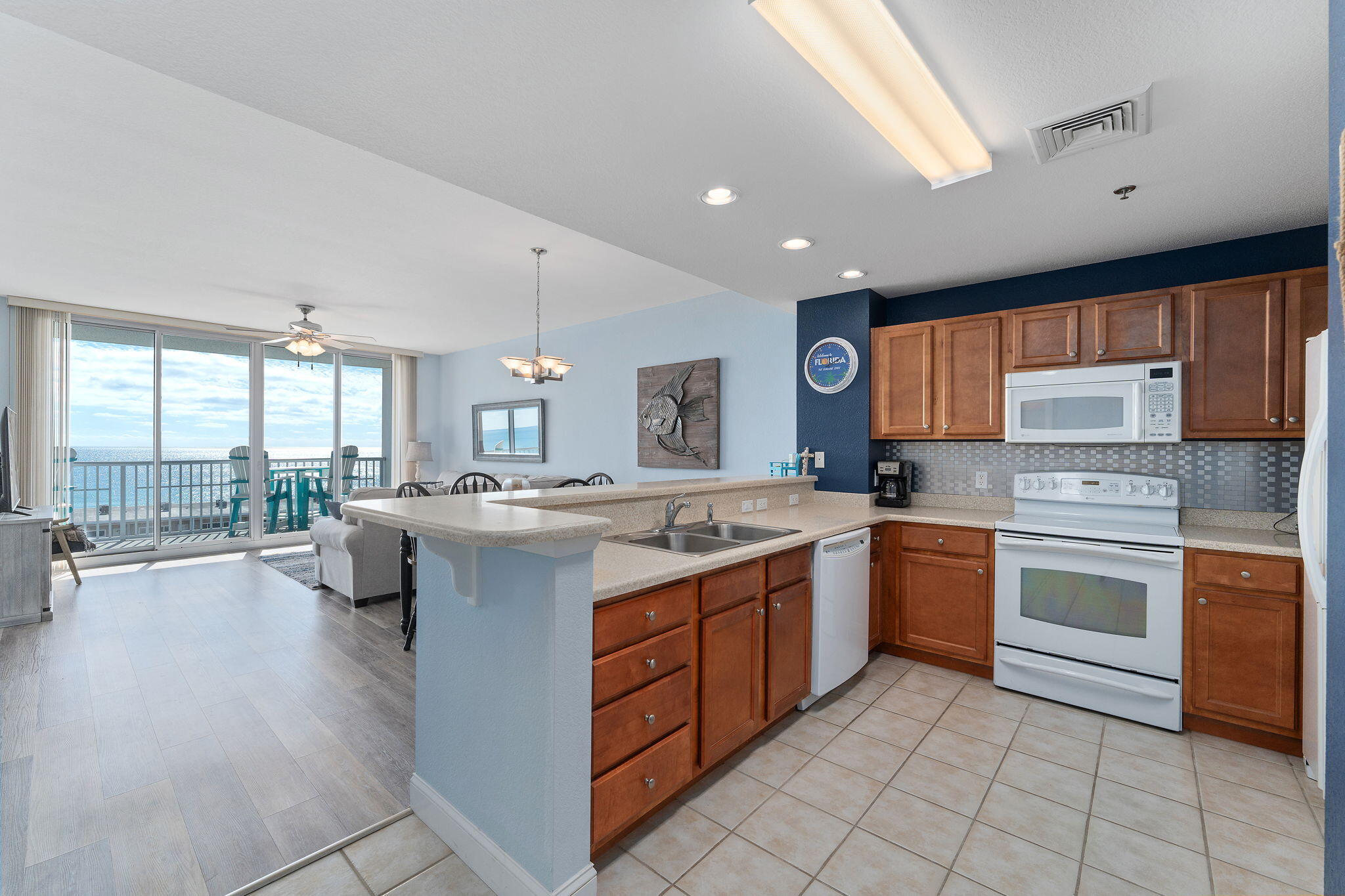 Emerald Dolphin - Residential