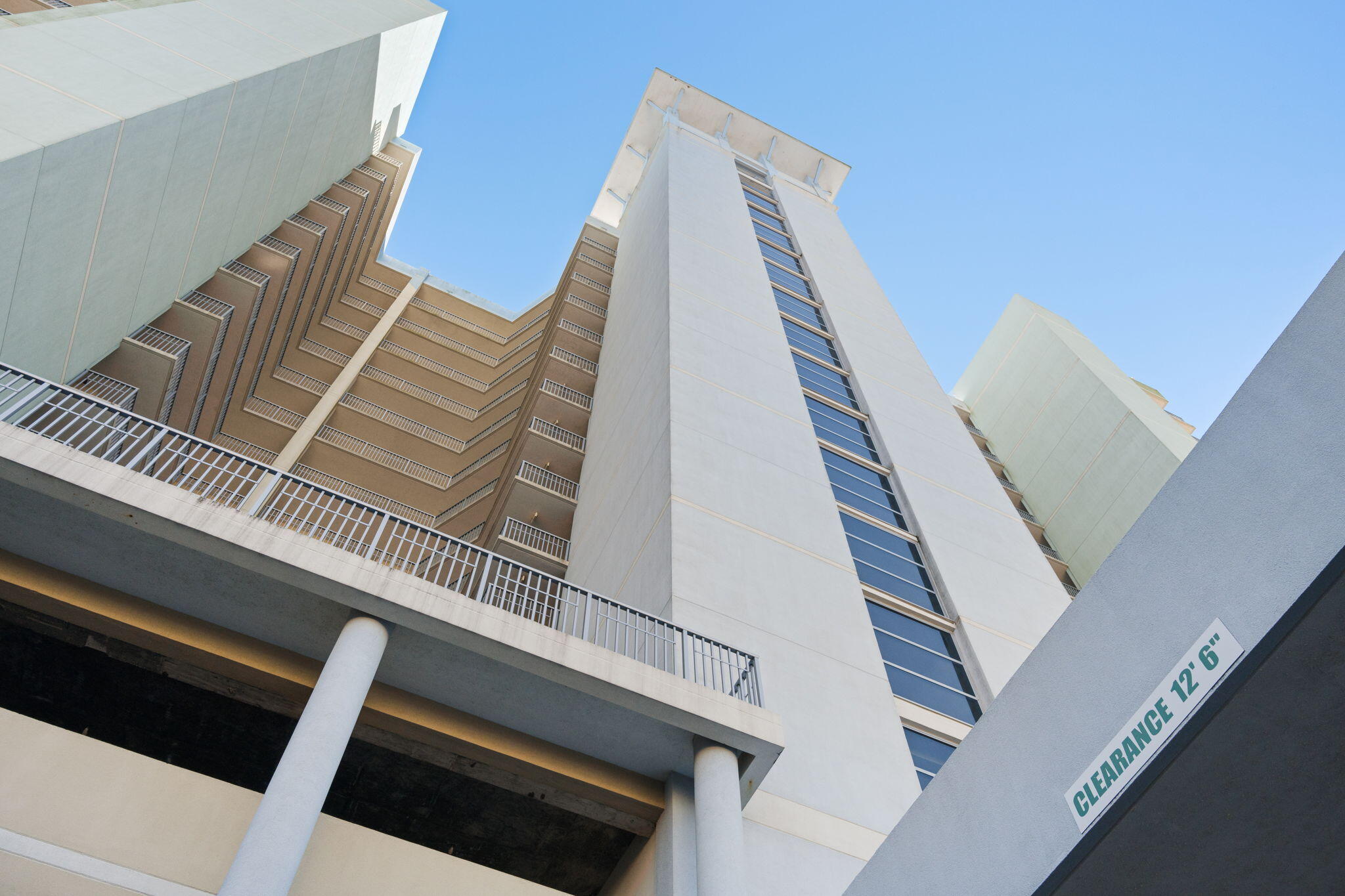 Emerald Dolphin - Residential