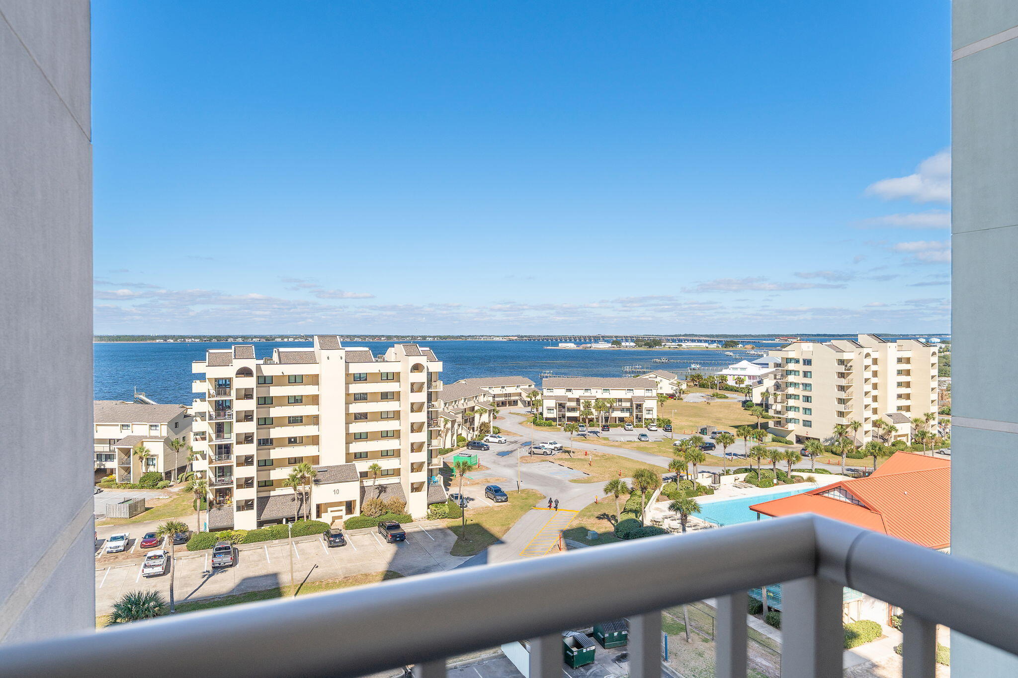 Emerald Dolphin - Residential