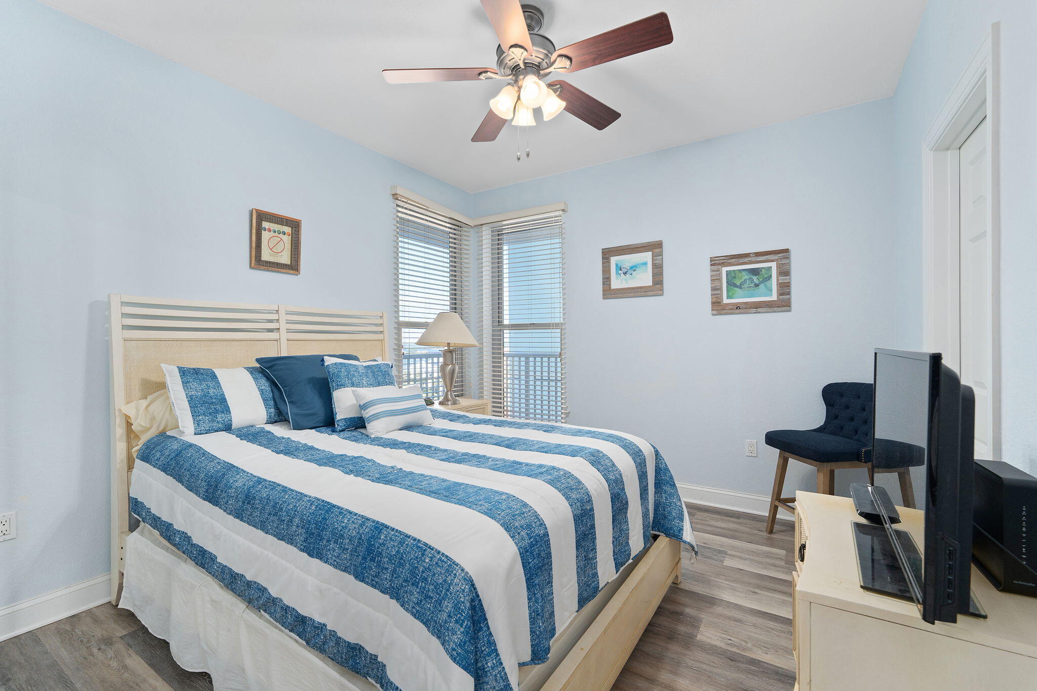 Emerald Dolphin - Residential