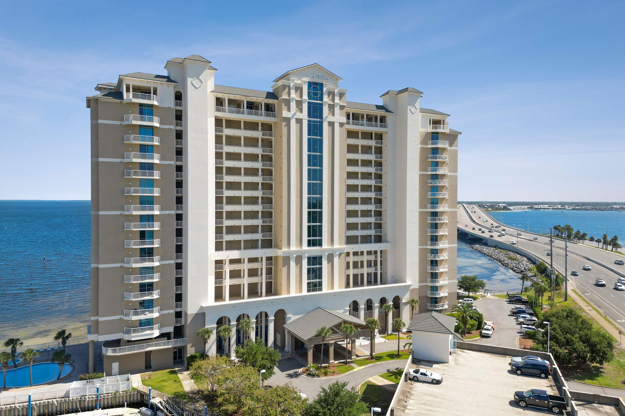 MARINA LANDING - Residential