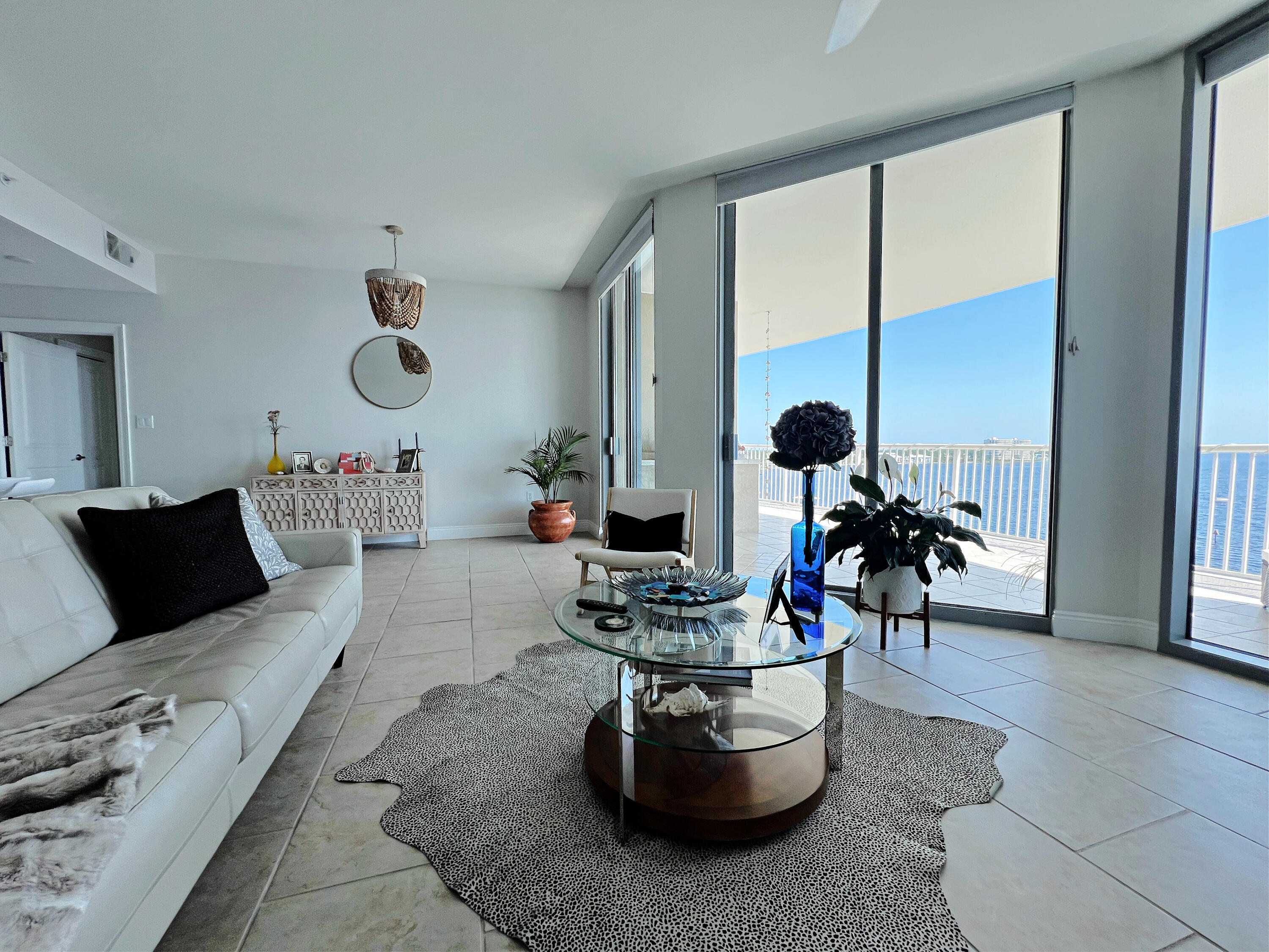 MARINA LANDING - Residential