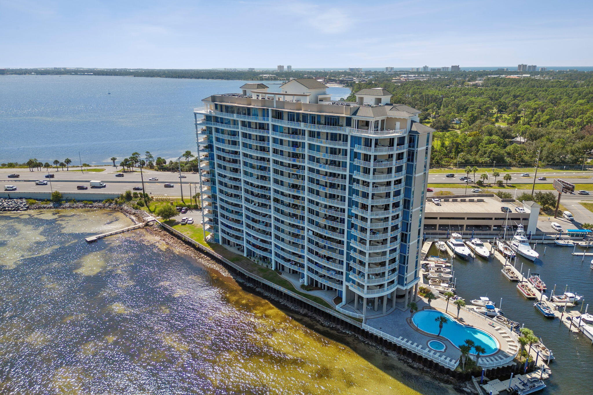 MARINA LANDING - Residential