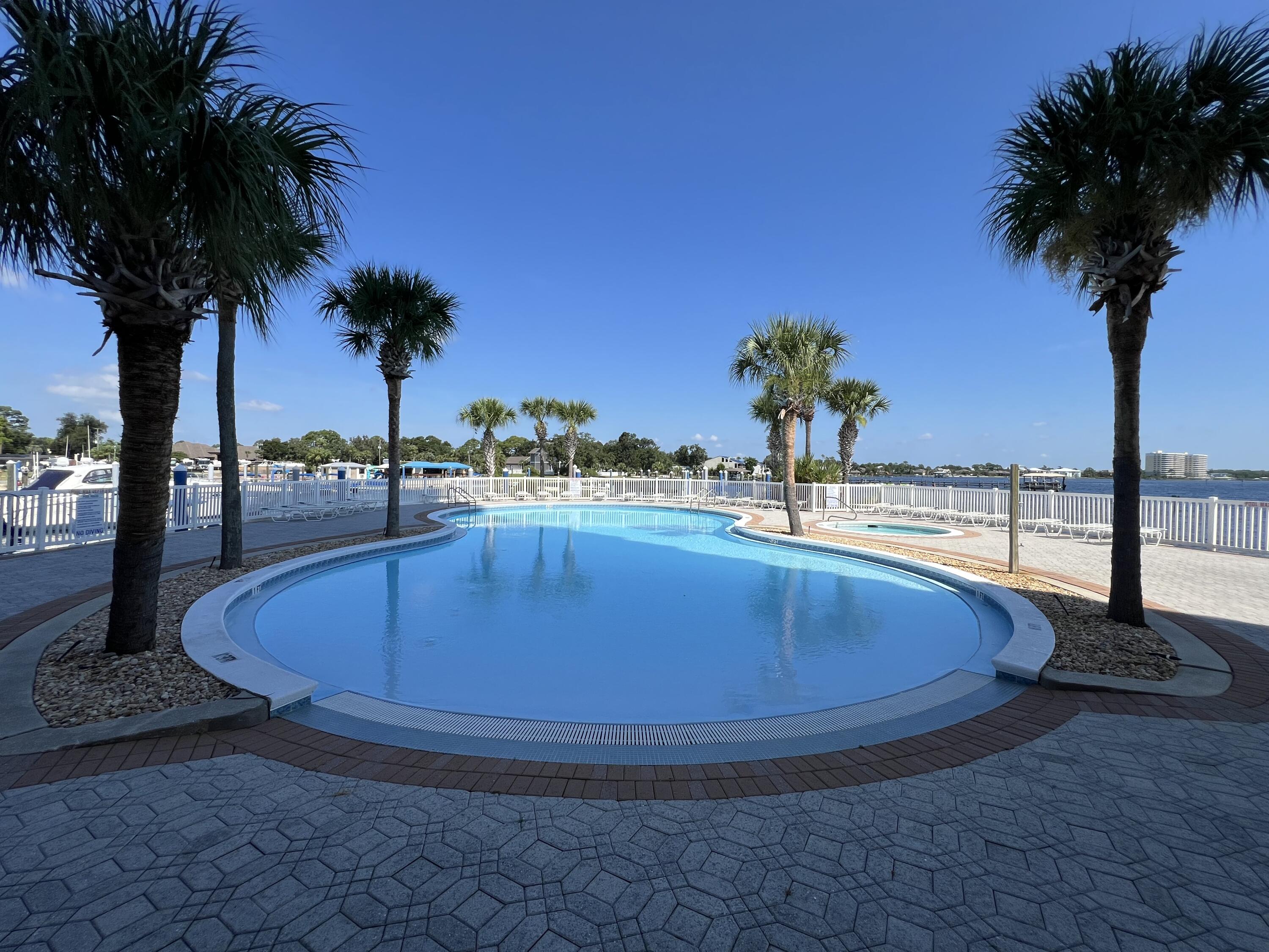 MARINA LANDING - Residential