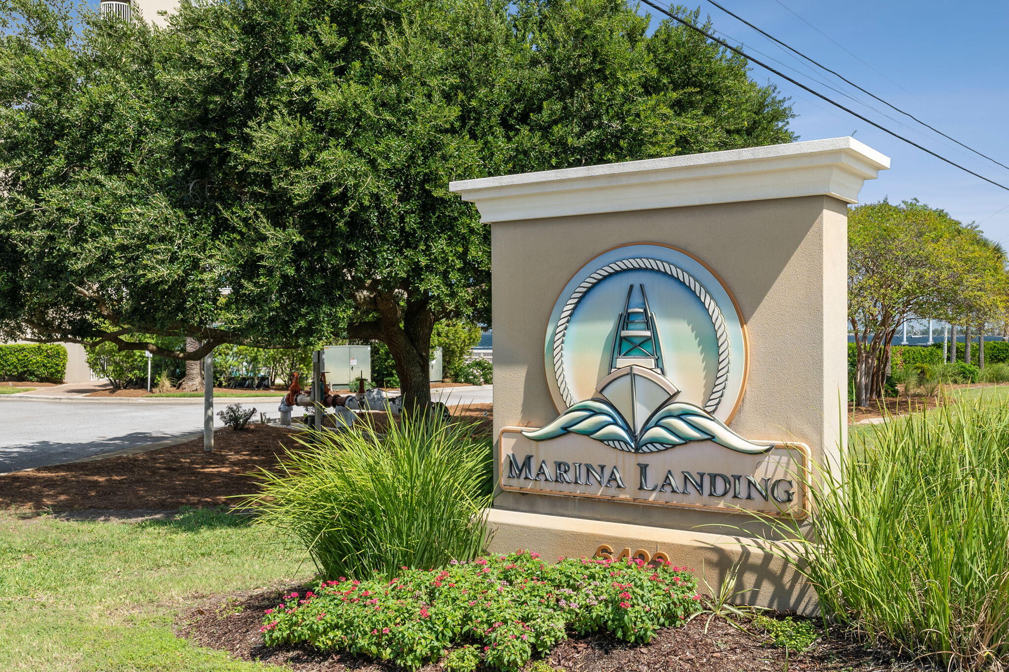 MARINA LANDING - Residential