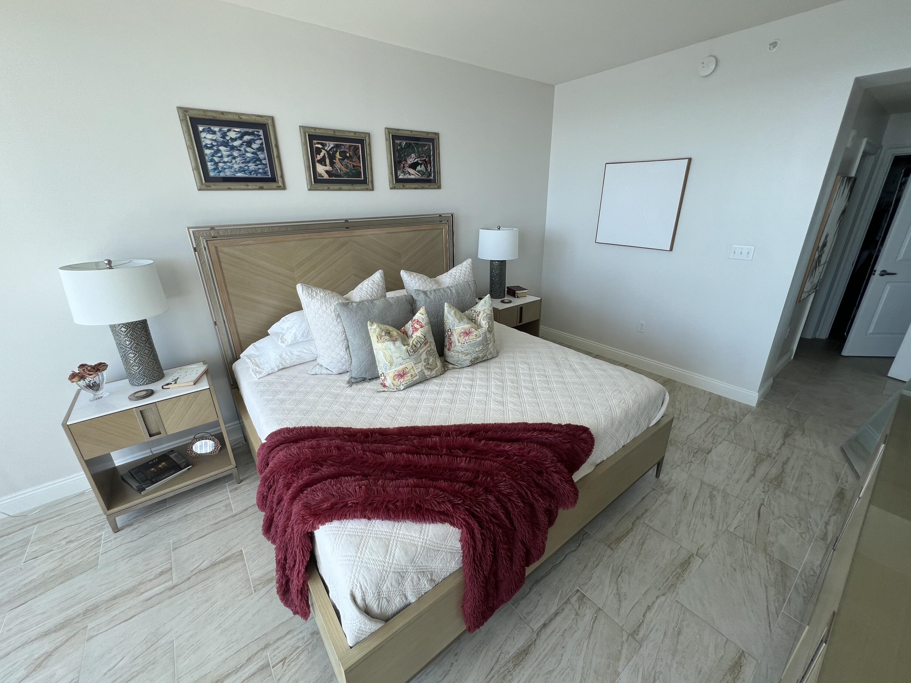 MARINA LANDING - Residential