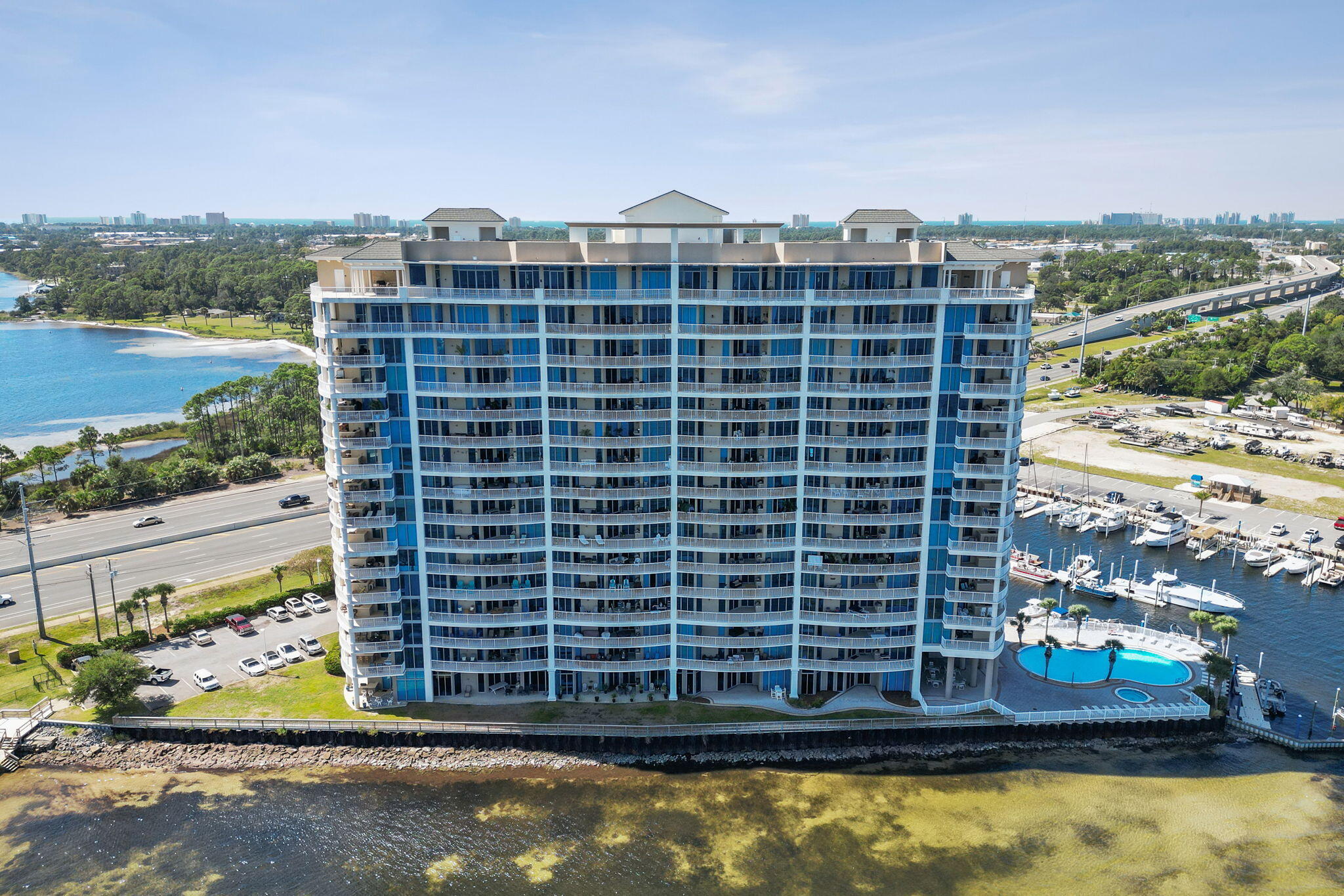 MARINA LANDING - Residential