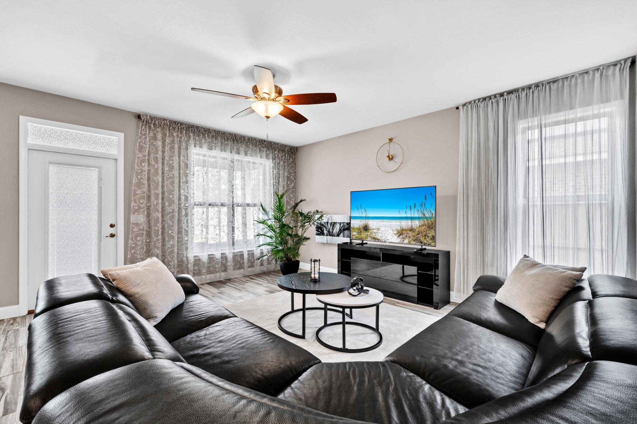 CREDENCE CROSSING - Residential