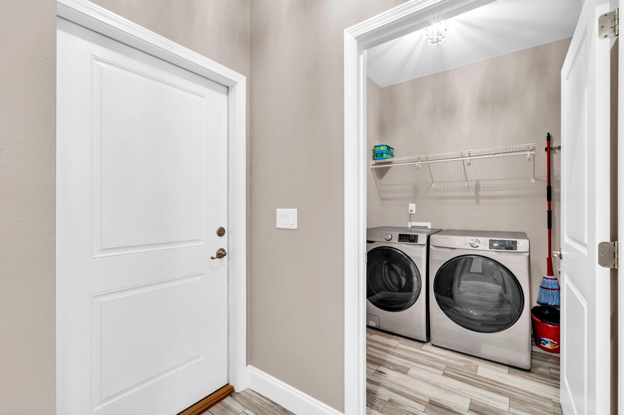 CREDENCE CROSSING - Residential
