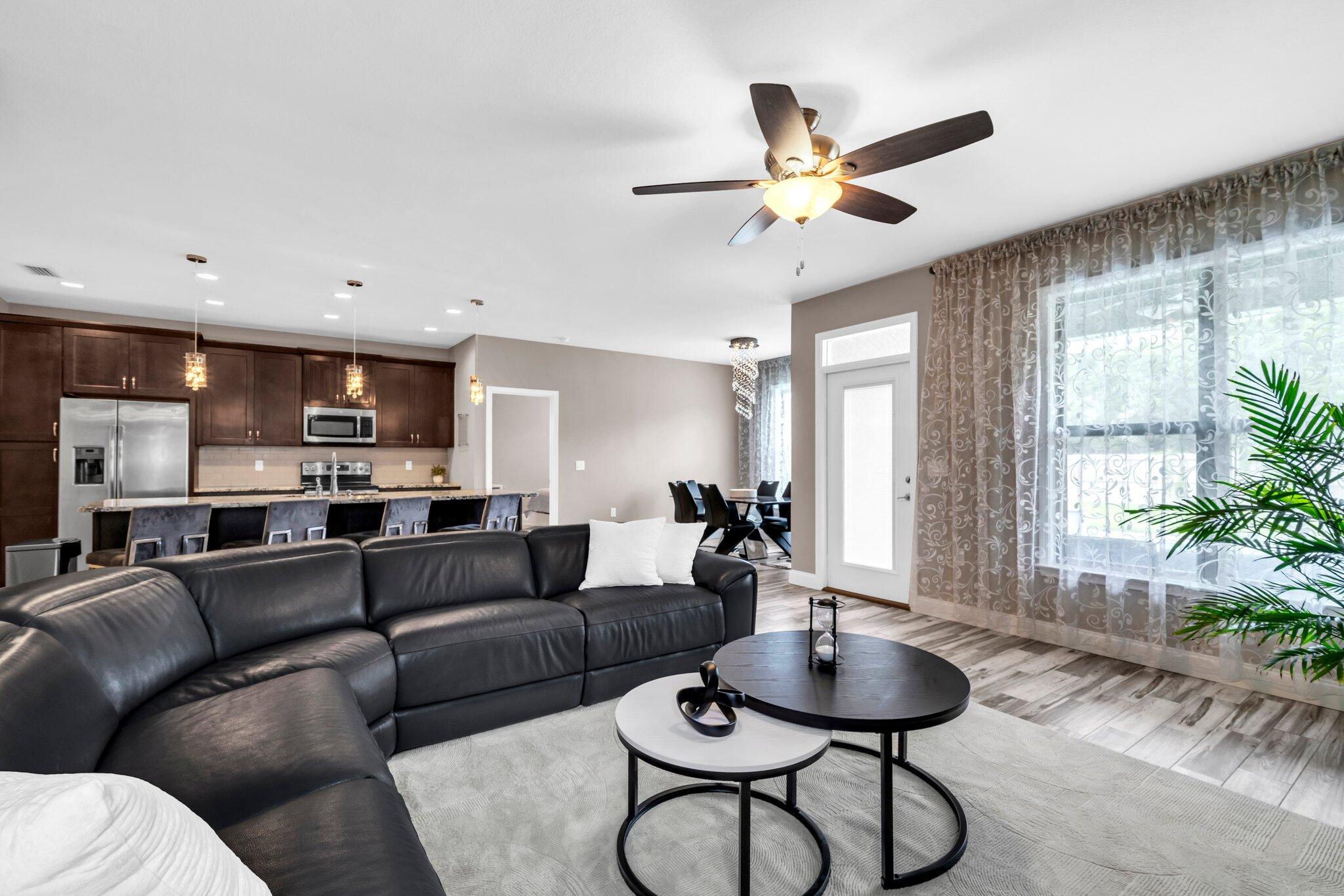 CREDENCE CROSSING - Residential