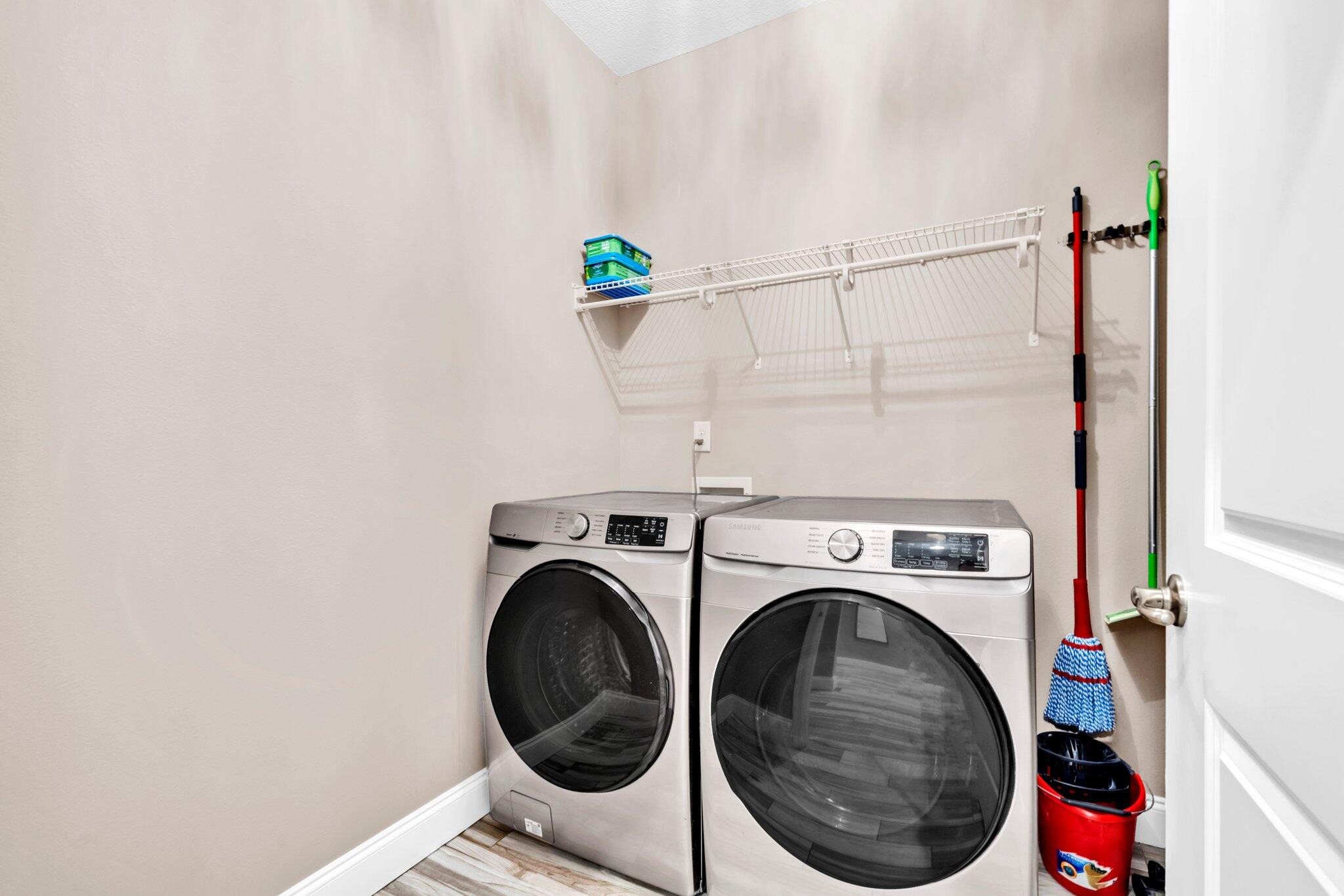 CREDENCE CROSSING - Residential