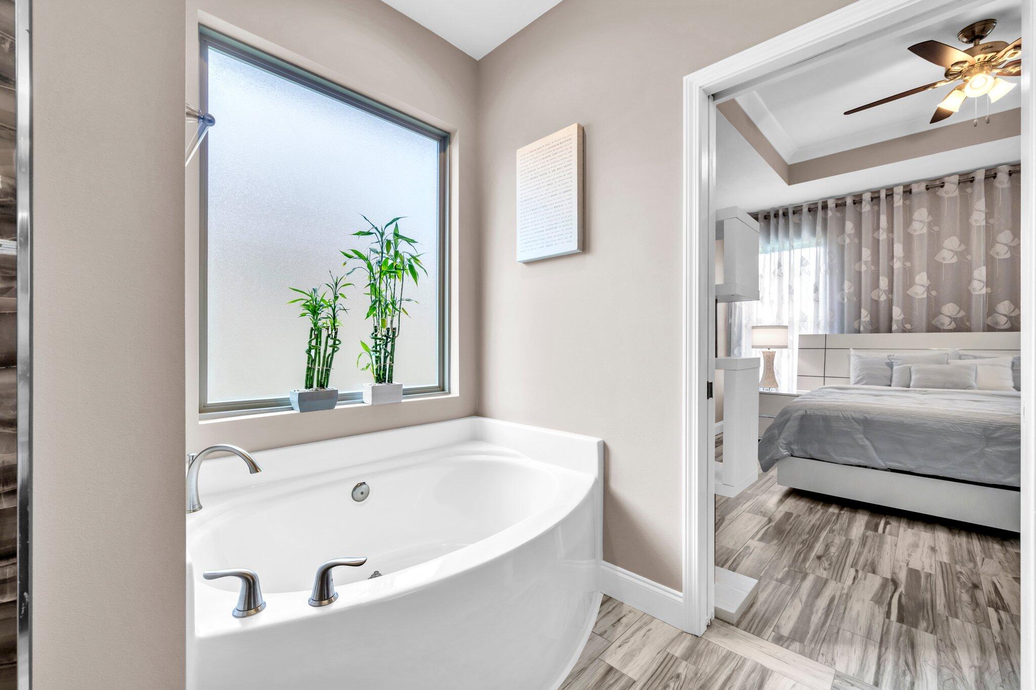 CREDENCE CROSSING - Residential