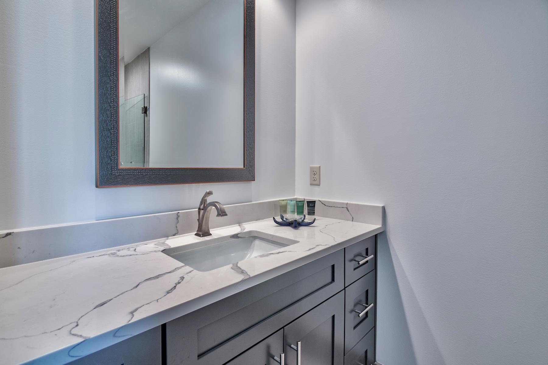 BEACH HIGHLANDS - Residential