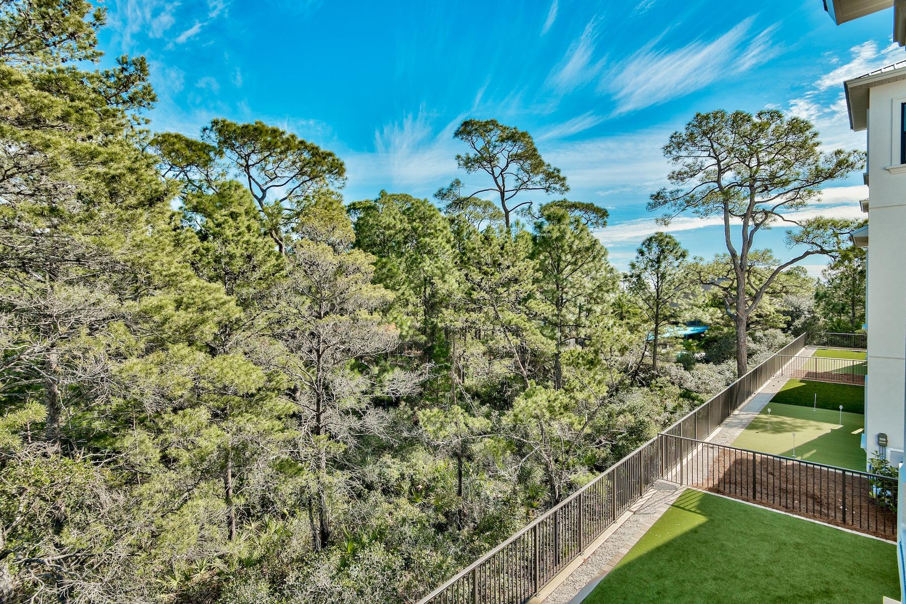 BEACH HIGHLANDS - Residential