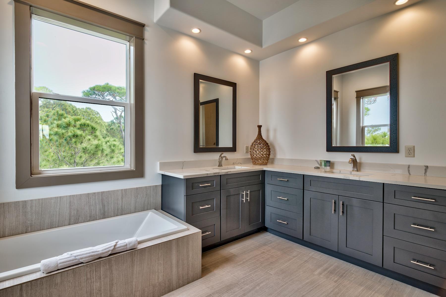 BEACH HIGHLANDS - Residential