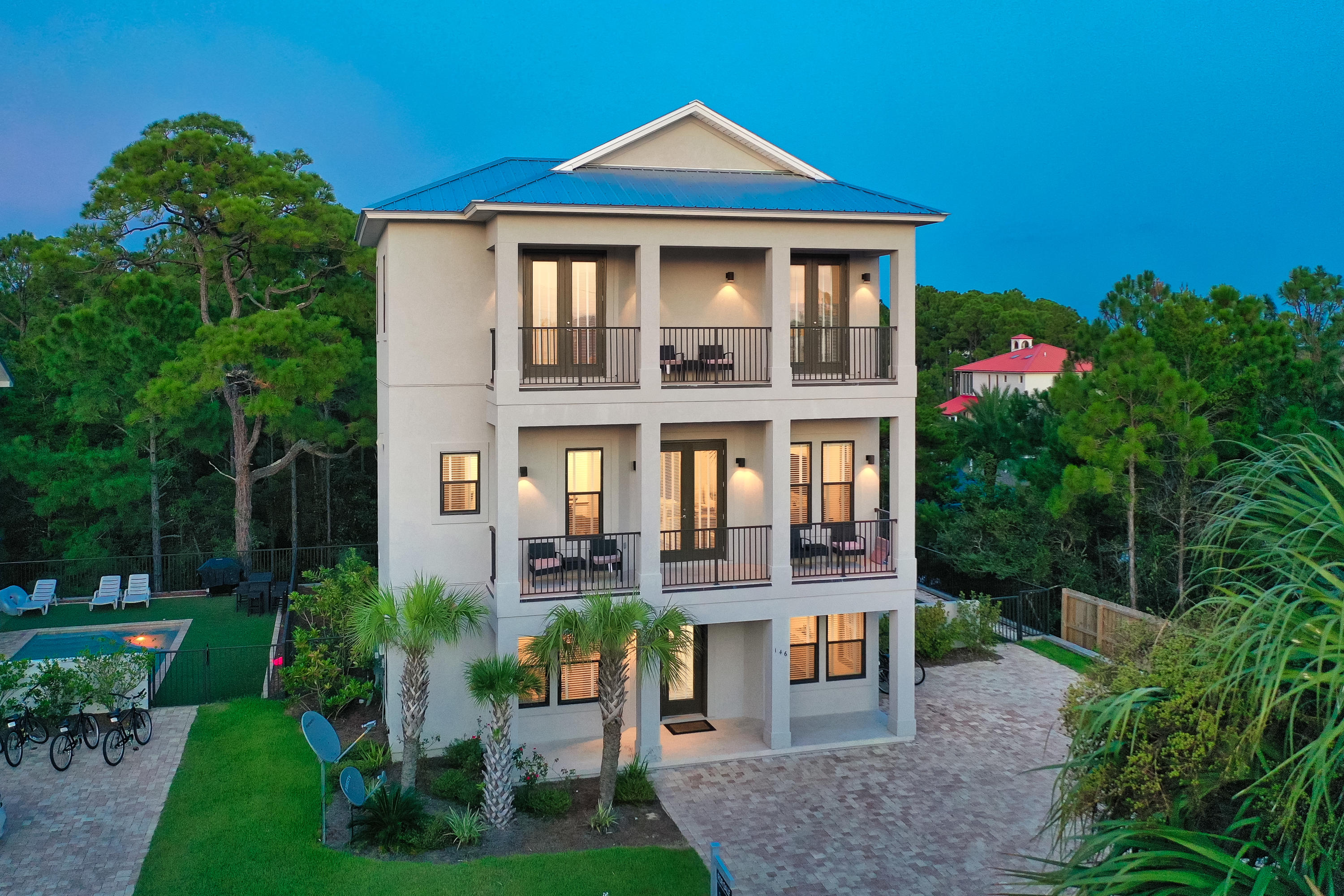 BEACH HIGHLANDS - Residential