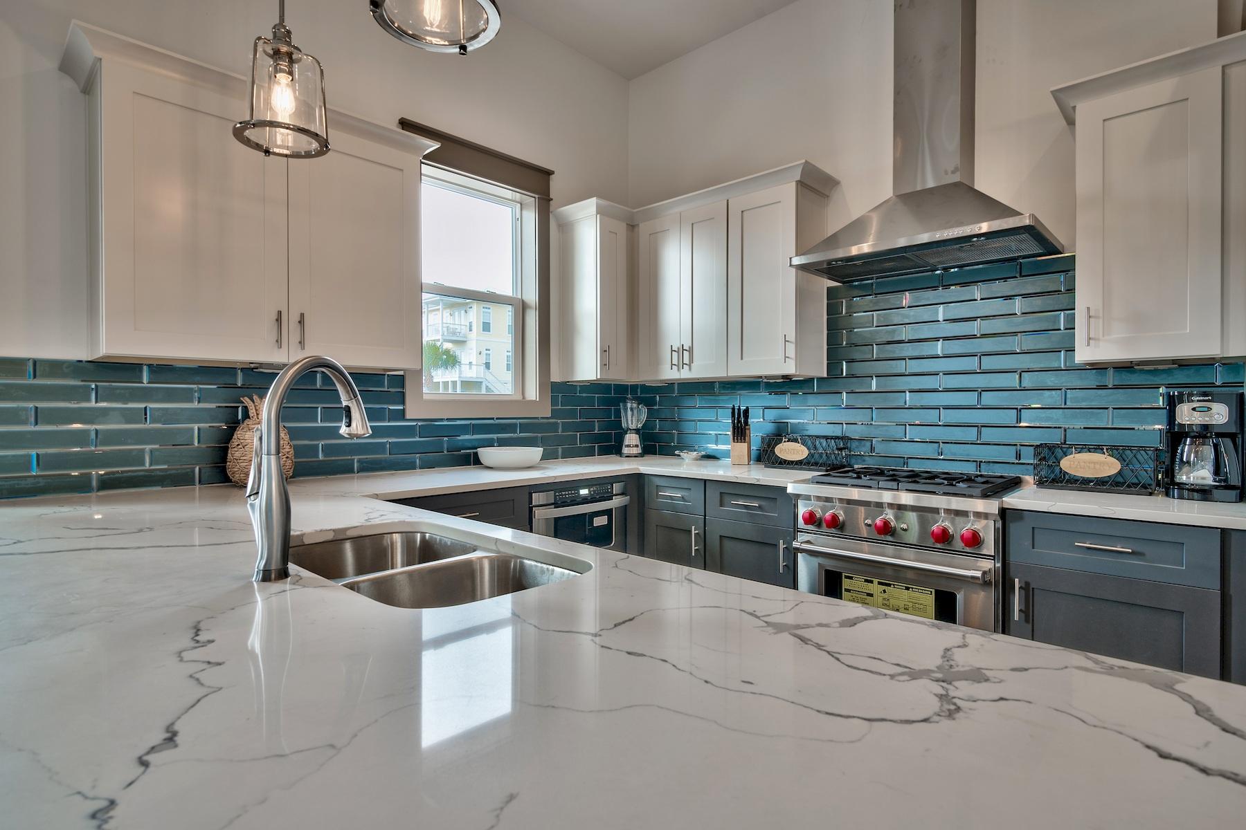 BEACH HIGHLANDS - Residential