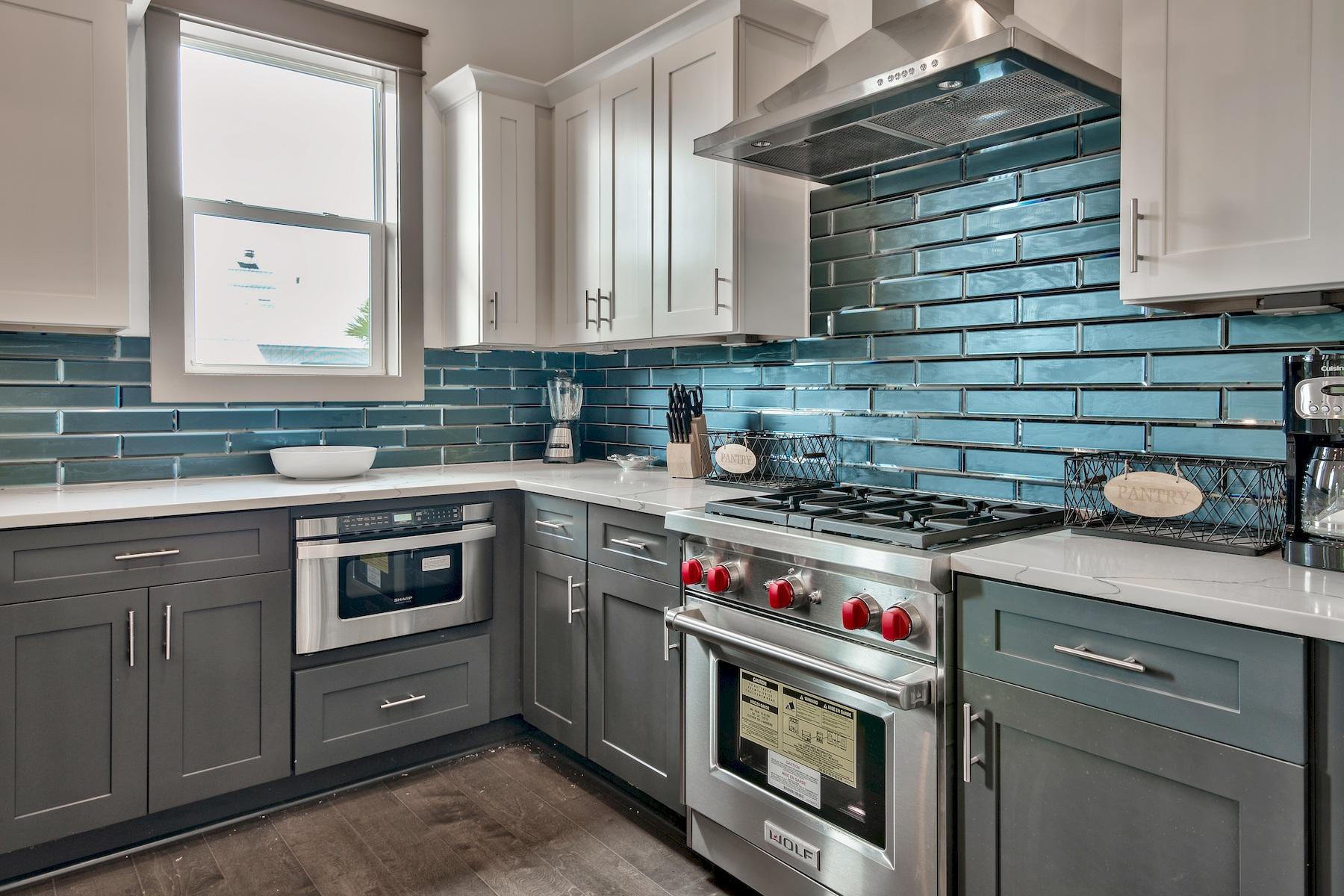 BEACH HIGHLANDS - Residential