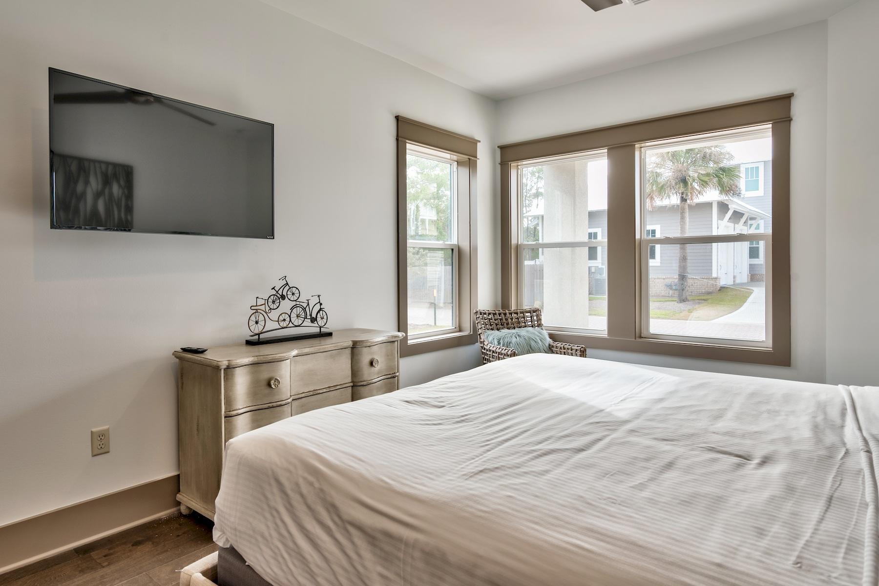 BEACH HIGHLANDS - Residential