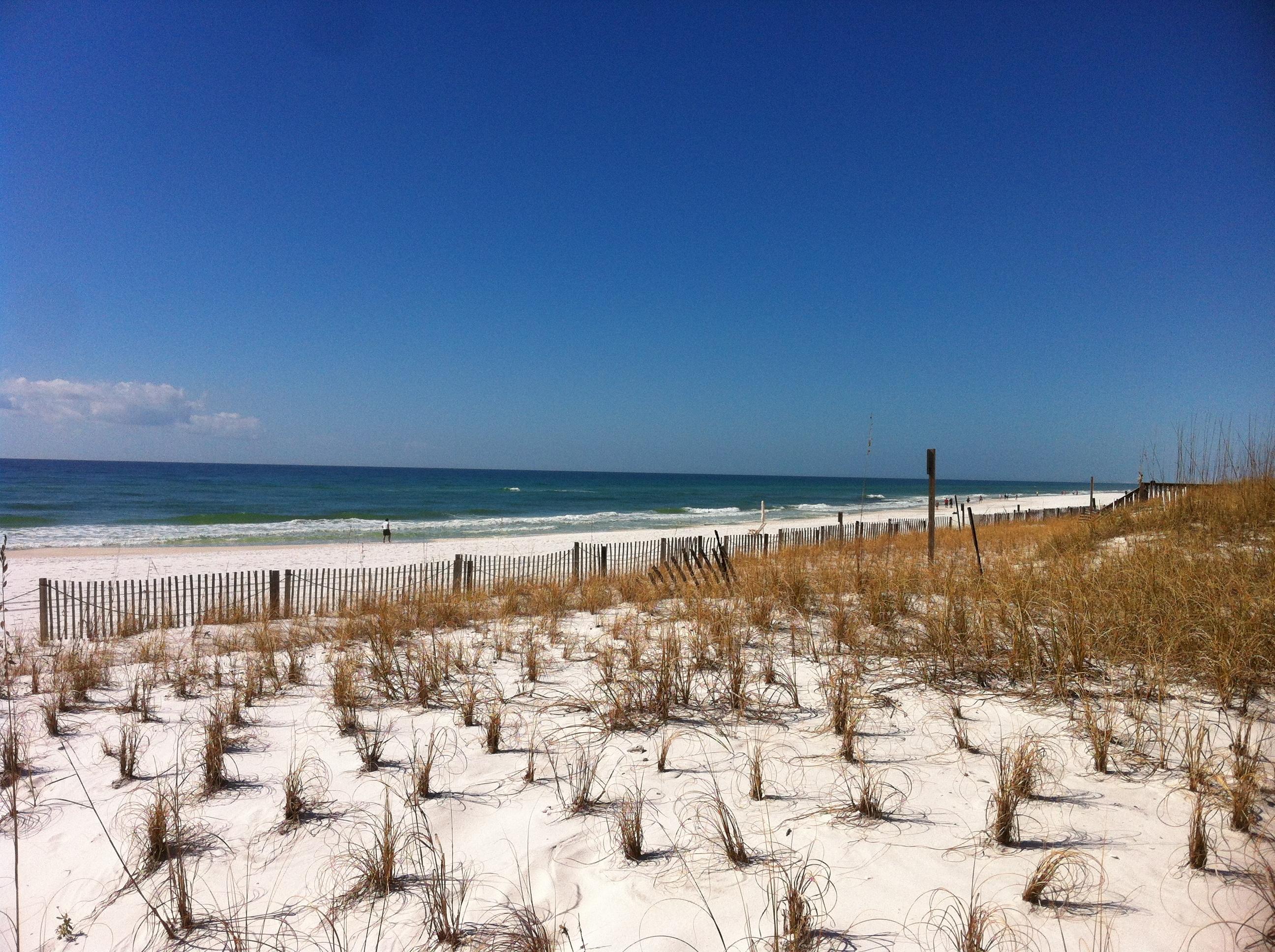 EMERALD ISLE - Residential