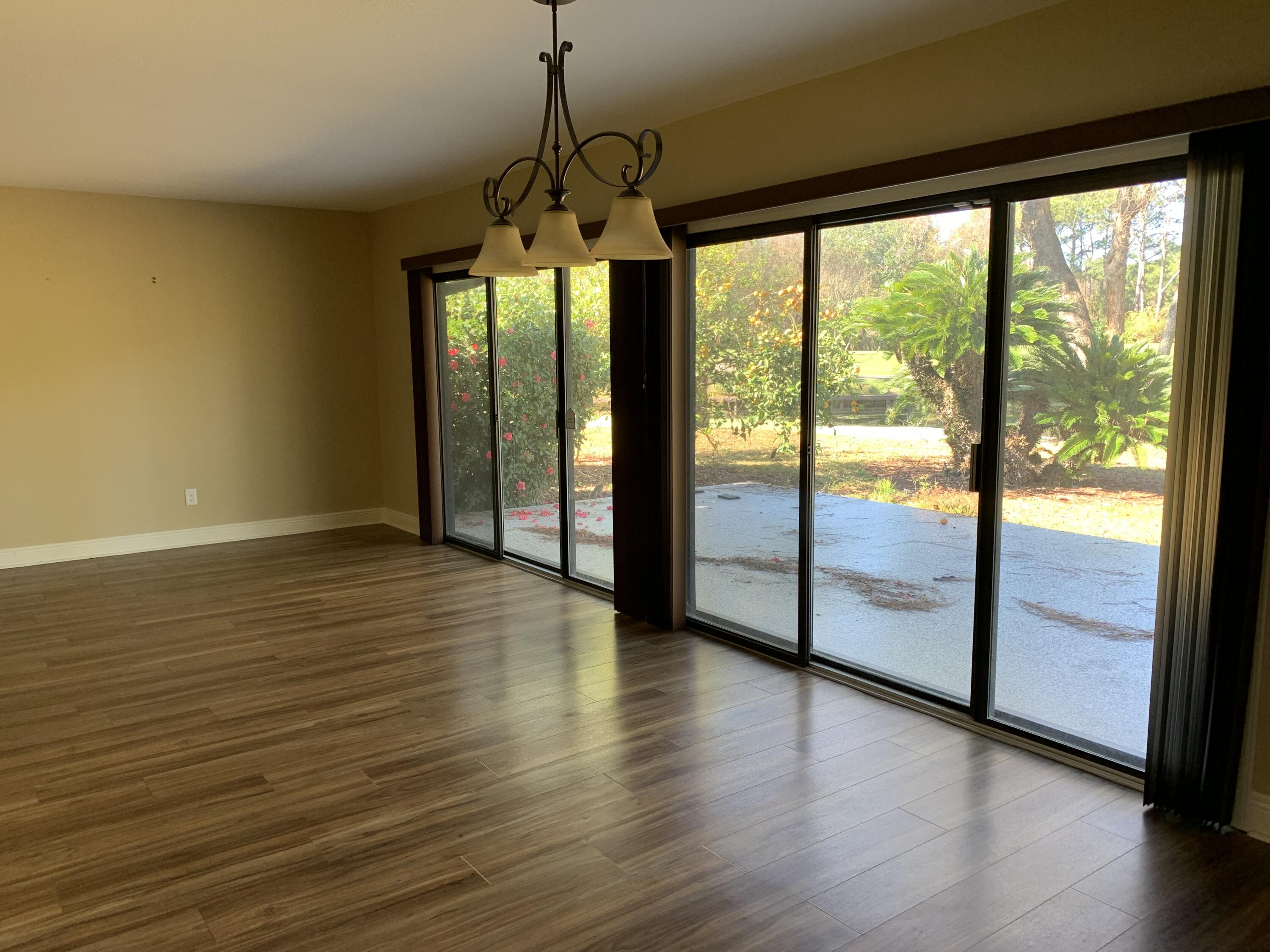 GOLF VIEW - Residential