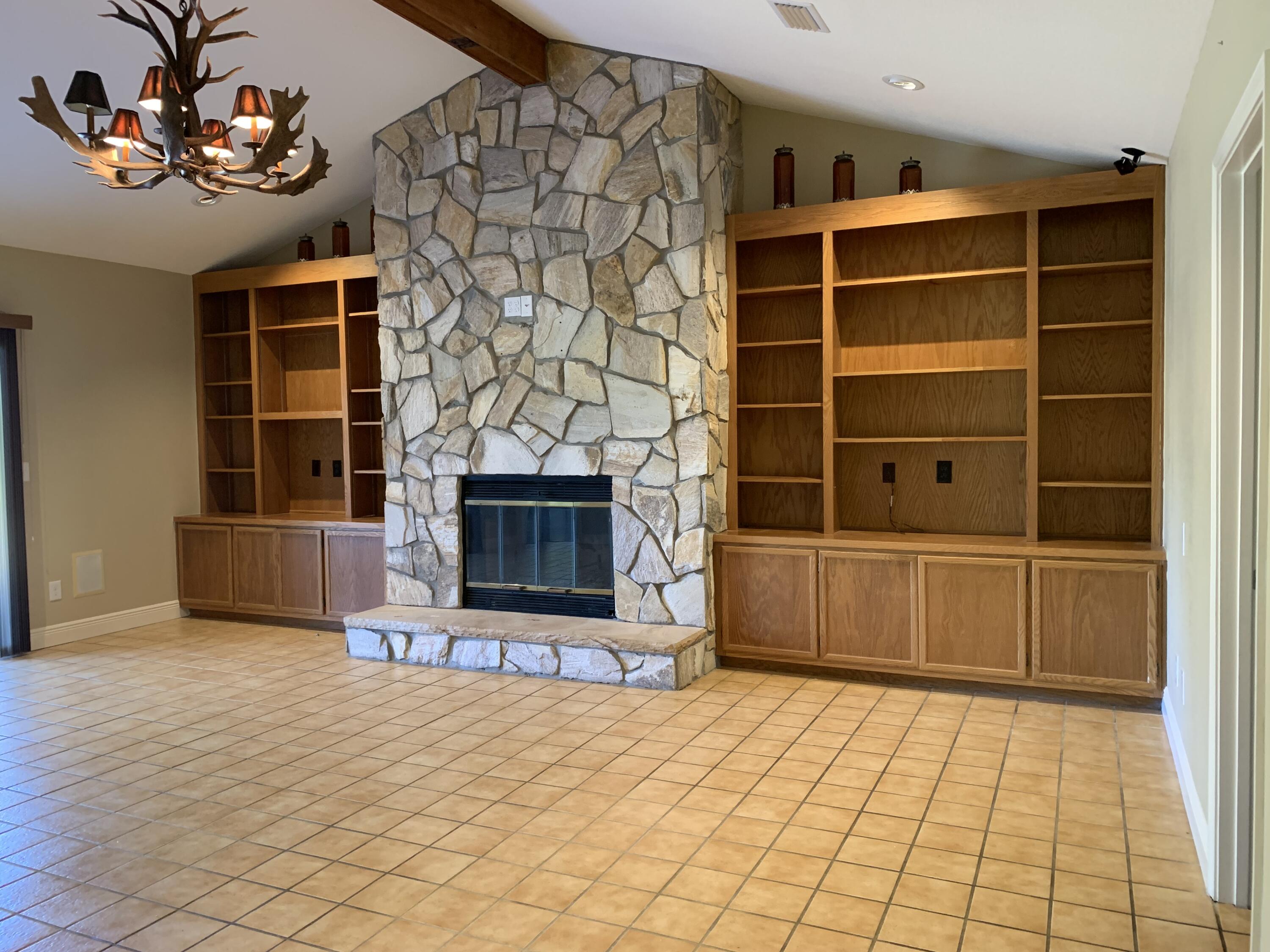 GOLF VIEW - Residential